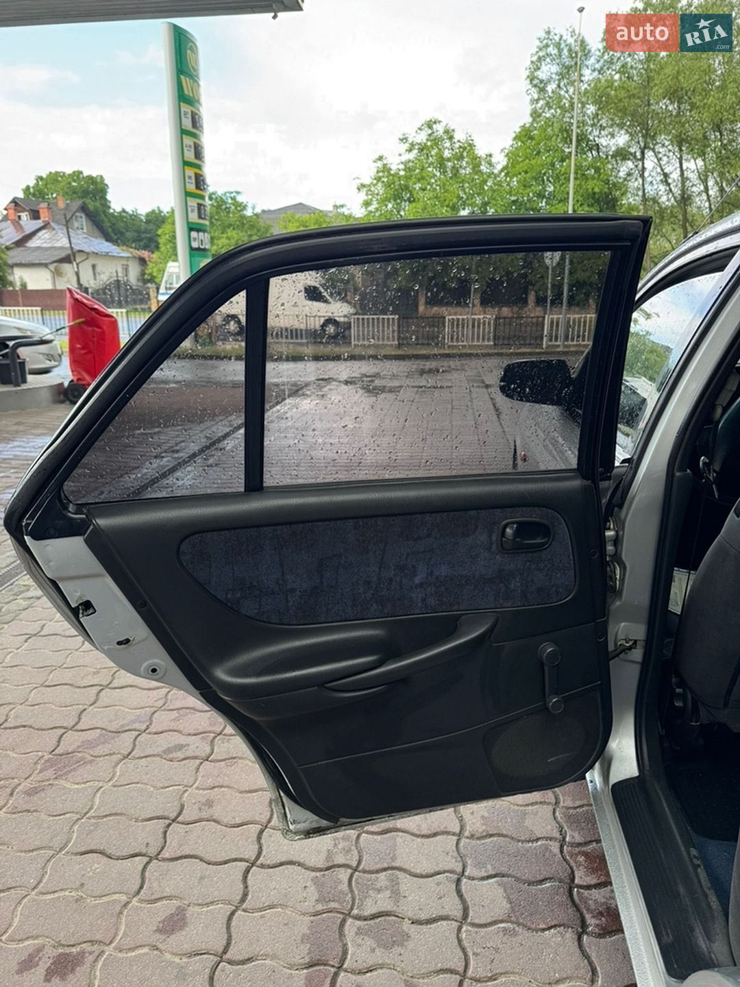 Mazda 626 1998 VIN JMZGF12F201183731 фото оголошення 19 з 27