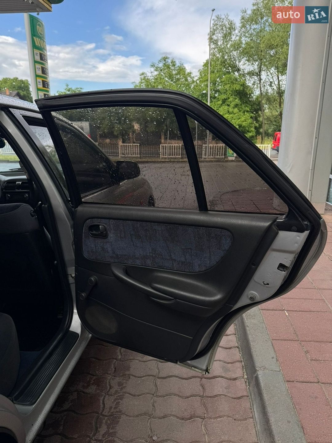 Mazda 626 1998 VIN JMZGF12F201183731 фото оголошення 22 з 27