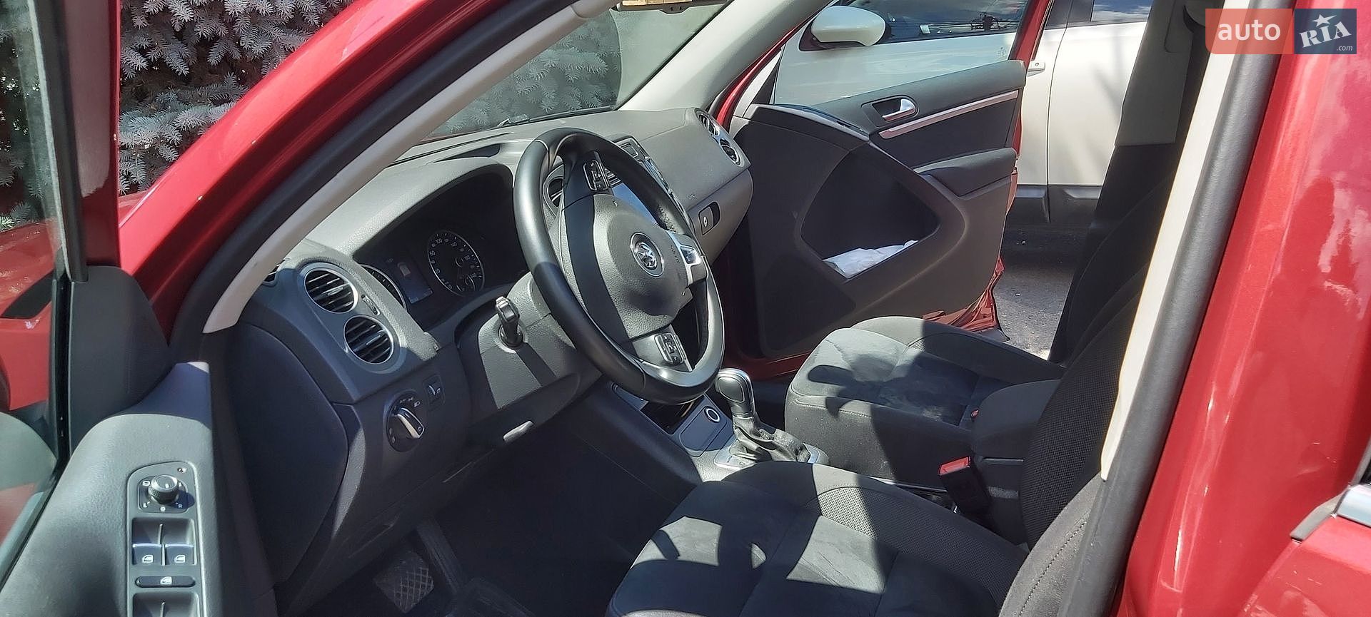 Volkswagen Tiguan 2015 VIN WVGZZZ5NZGW034717 фото оголошення 16 з 16