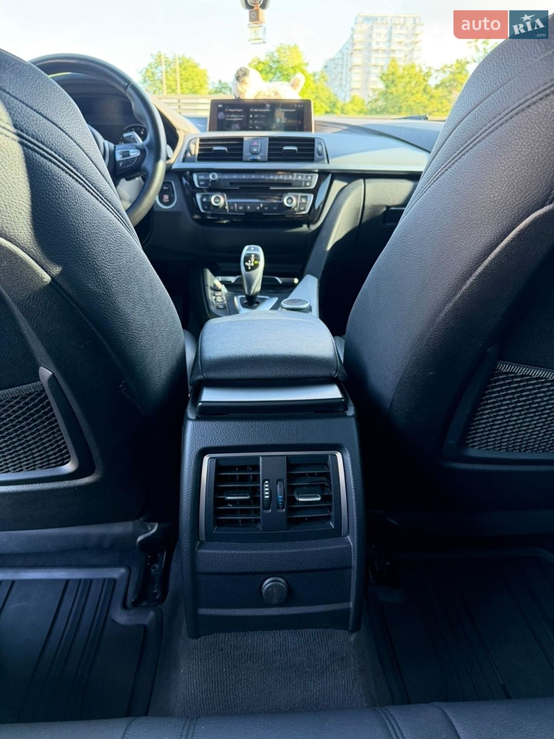 BMW 4 Series 2019 VIN WBA4H51000BM71864 фото оголошення 7 з 27
