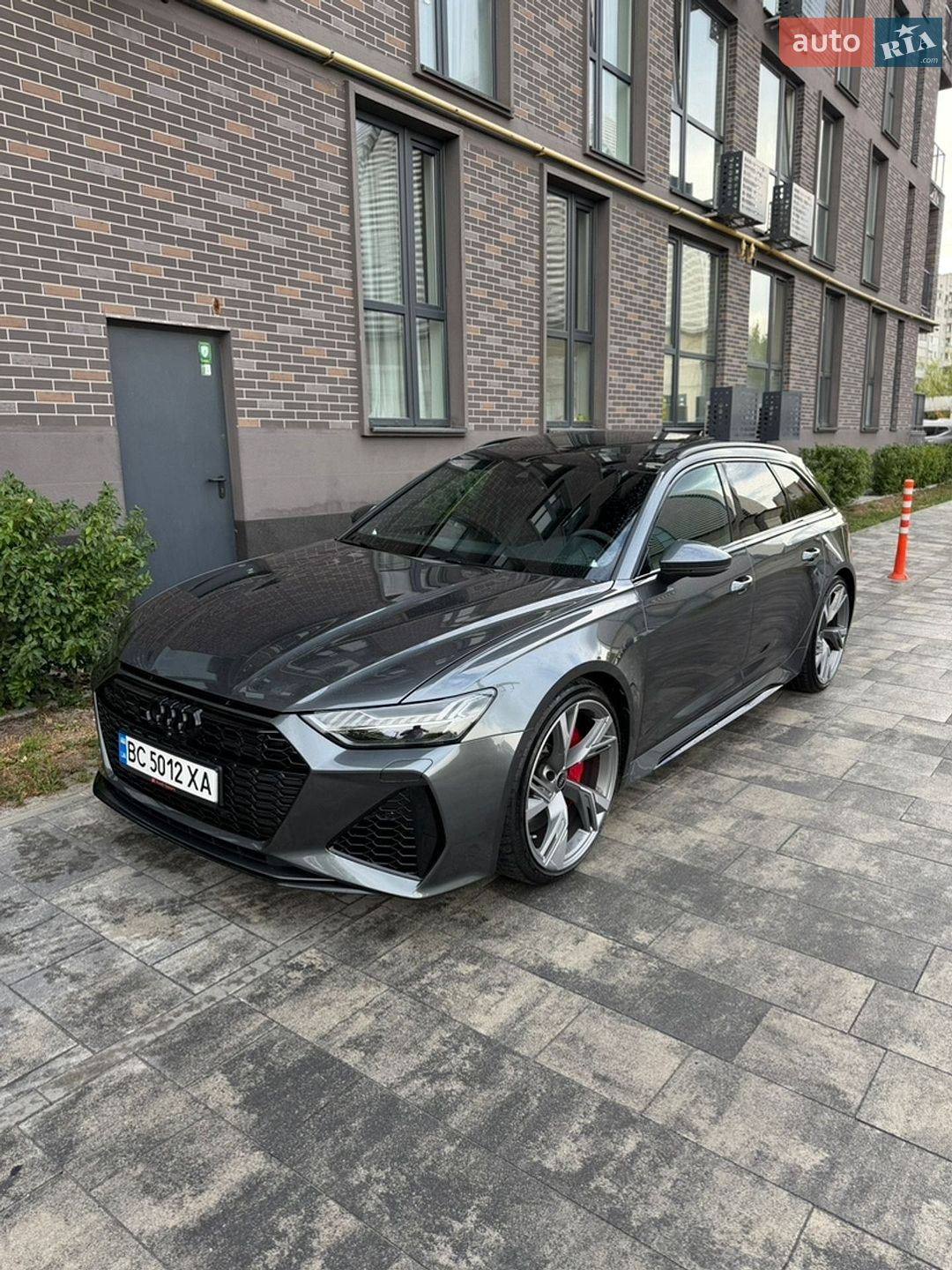 Audi RS6 2023 VIN WUAZZZF29RN903826 фото оголошення 7 з 30