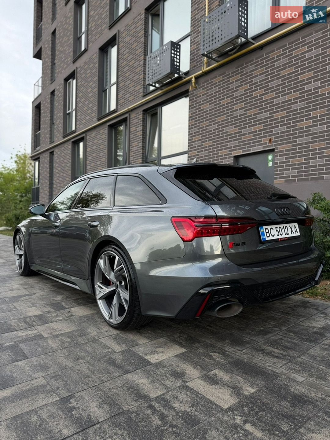 Audi RS6 2023 VIN WUAZZZF29RN903826 фото оголошення 15 з 30