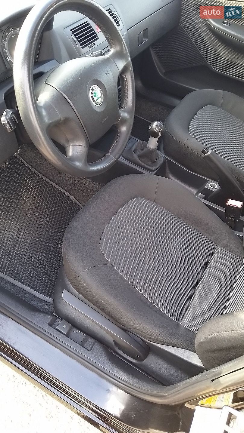 Skoda Fabia 2007 VIN TMBHX26Y274205829 фото оголошення 2 з 36