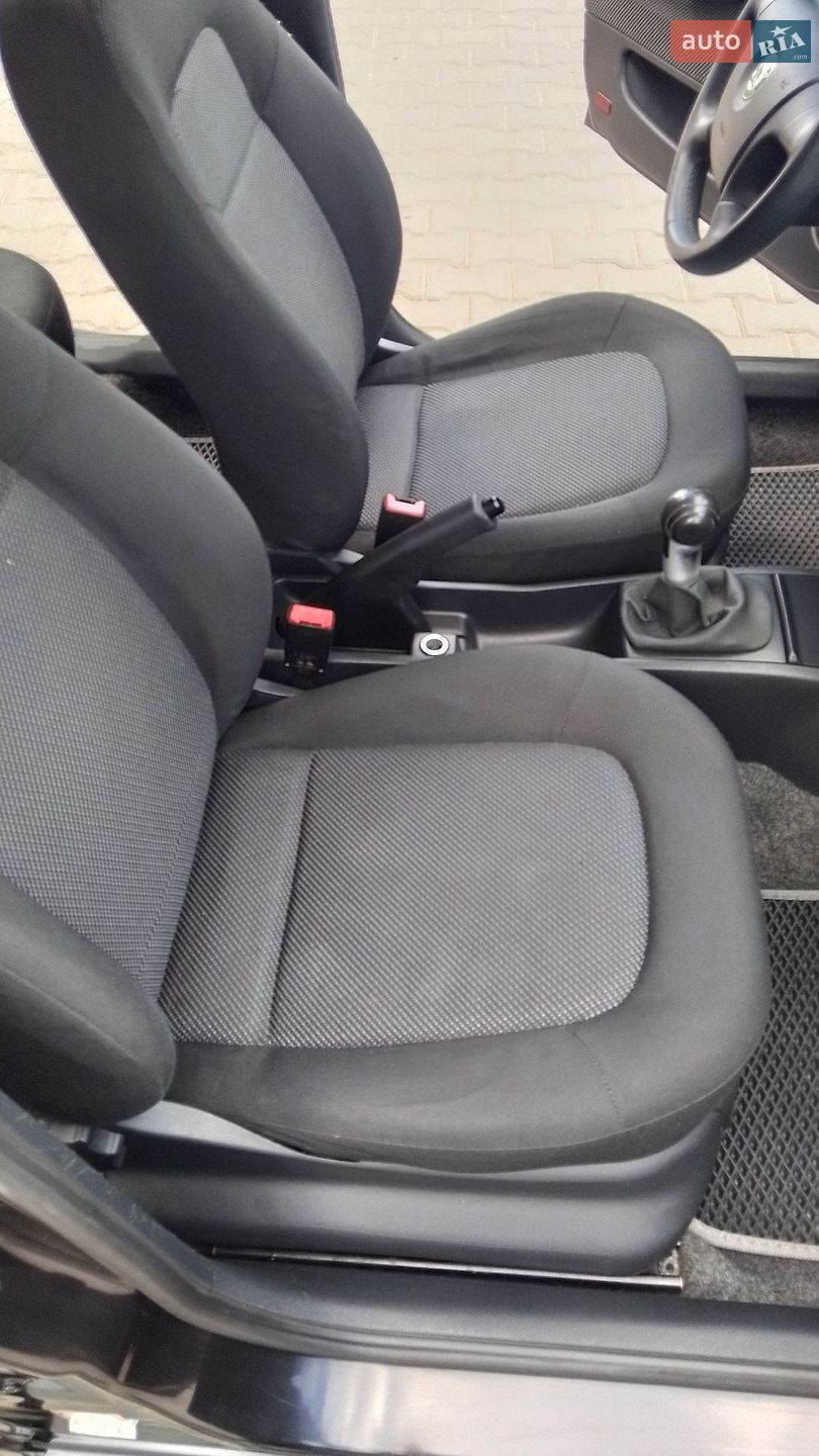 Skoda Fabia 2007 VIN TMBHX26Y274205829 фото оголошення 15 з 36