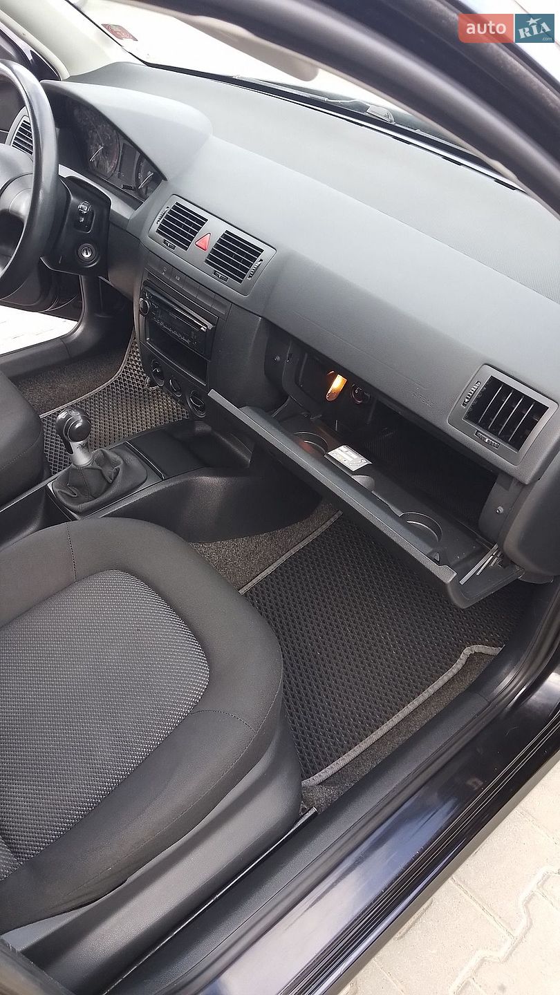 Skoda Fabia 2007 VIN TMBHX26Y274205829 фото оголошення 28 з 36