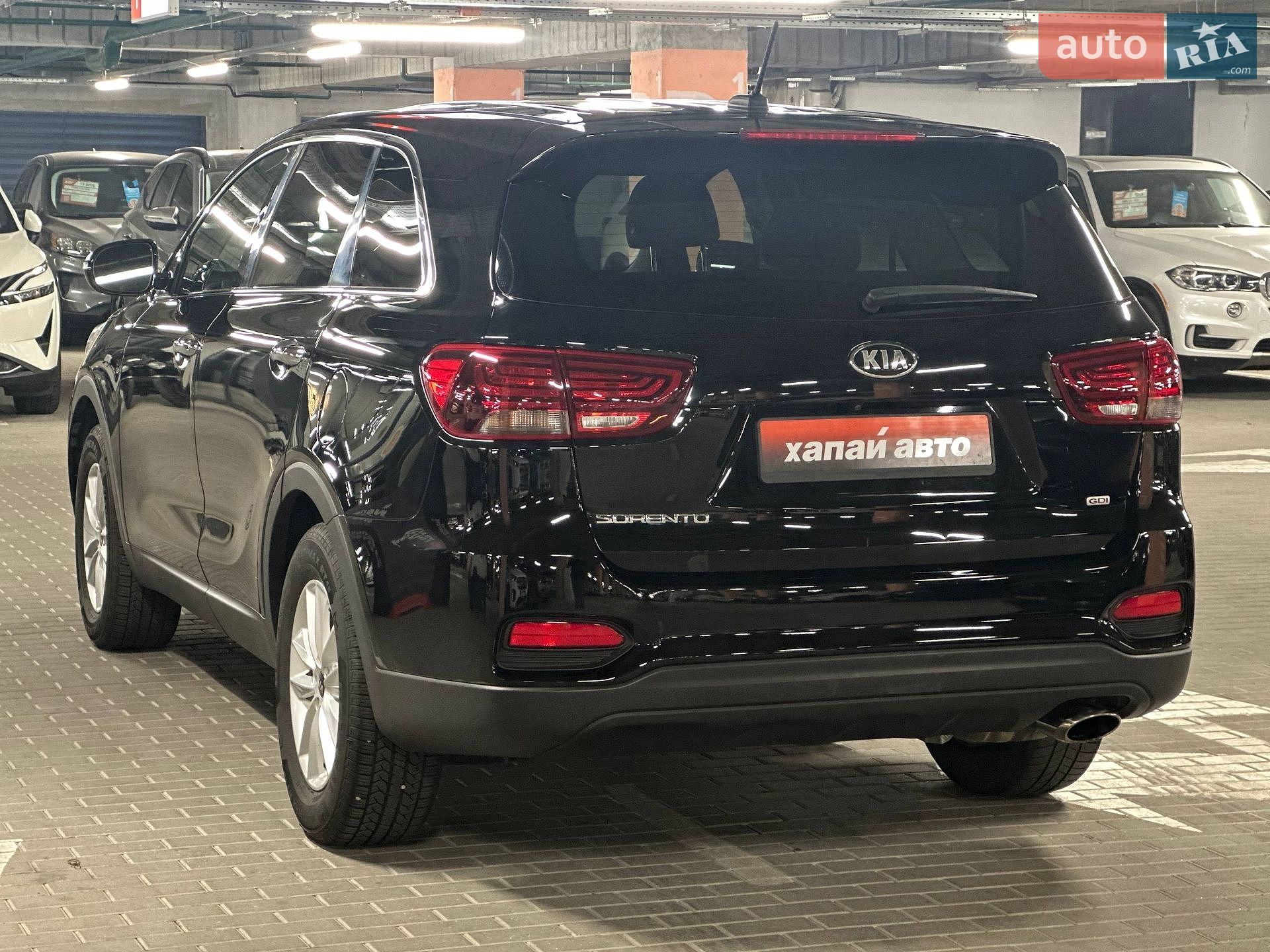 Kia Sorento 2018 VIN 5XYPG4A35KG451352 фото оголошення 8 з 20