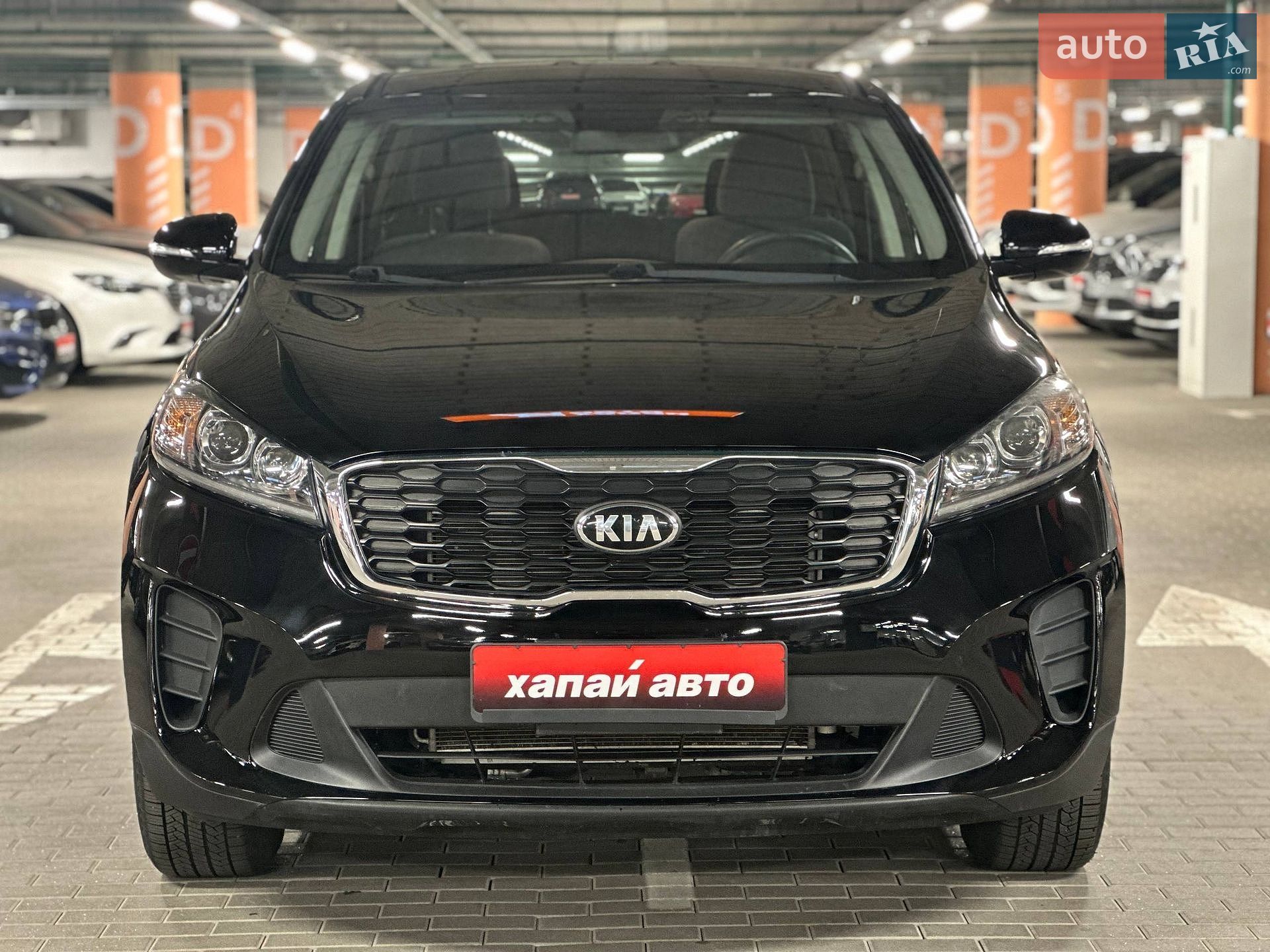 Kia Sorento 2018 VIN 5XYPG4A35KG451352 фото оголошення 2 з 20