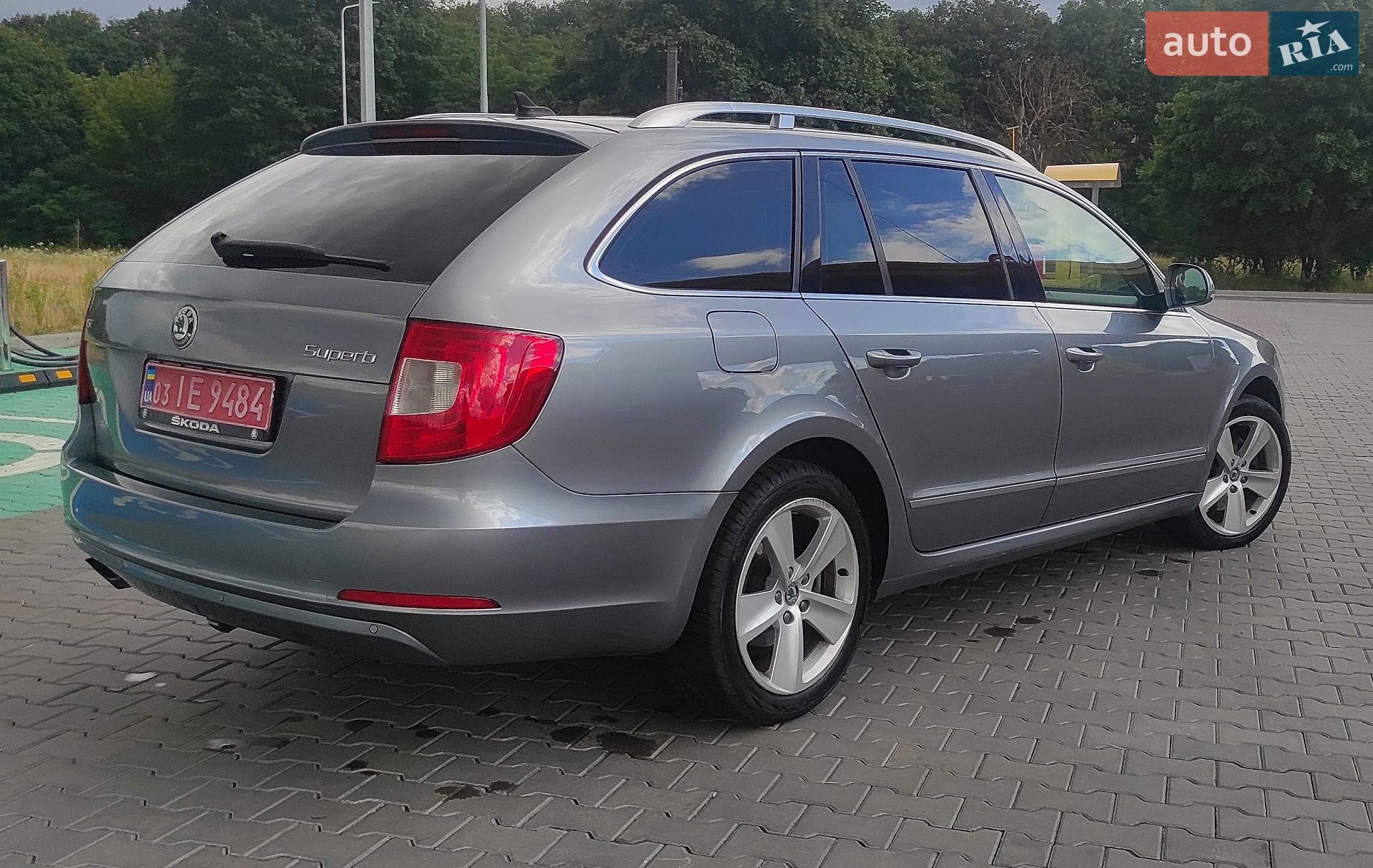 Skoda Superb 2010 VIN TMBJB73T0A9042954 фото оголошення 7 з 45