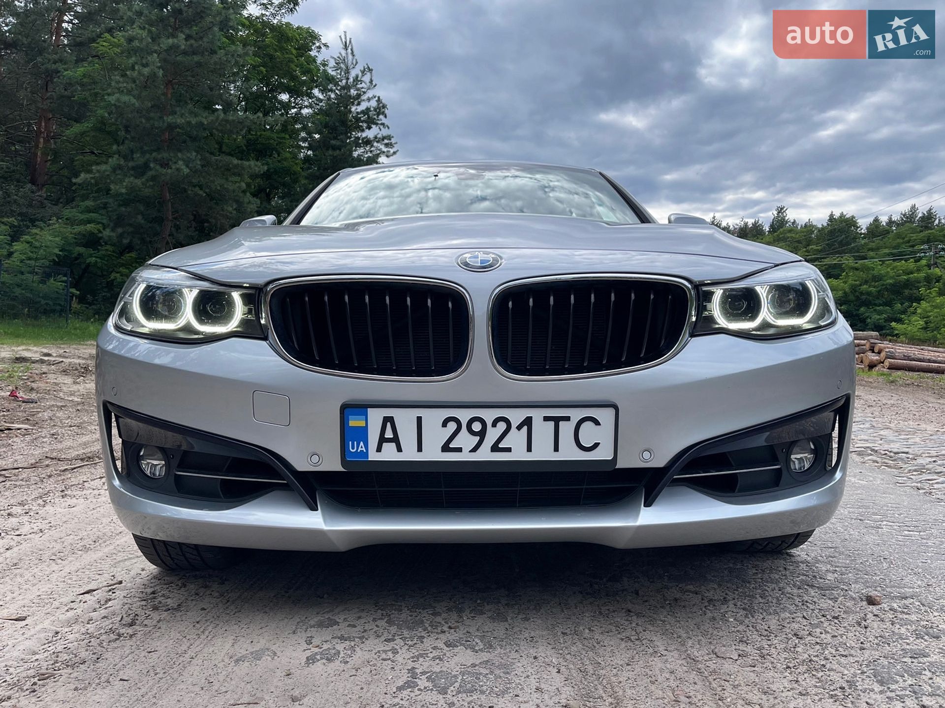 BMW 3 Series GT 2017 VIN WBA8Z9C52JG828741 фото оголошення 2 з 57