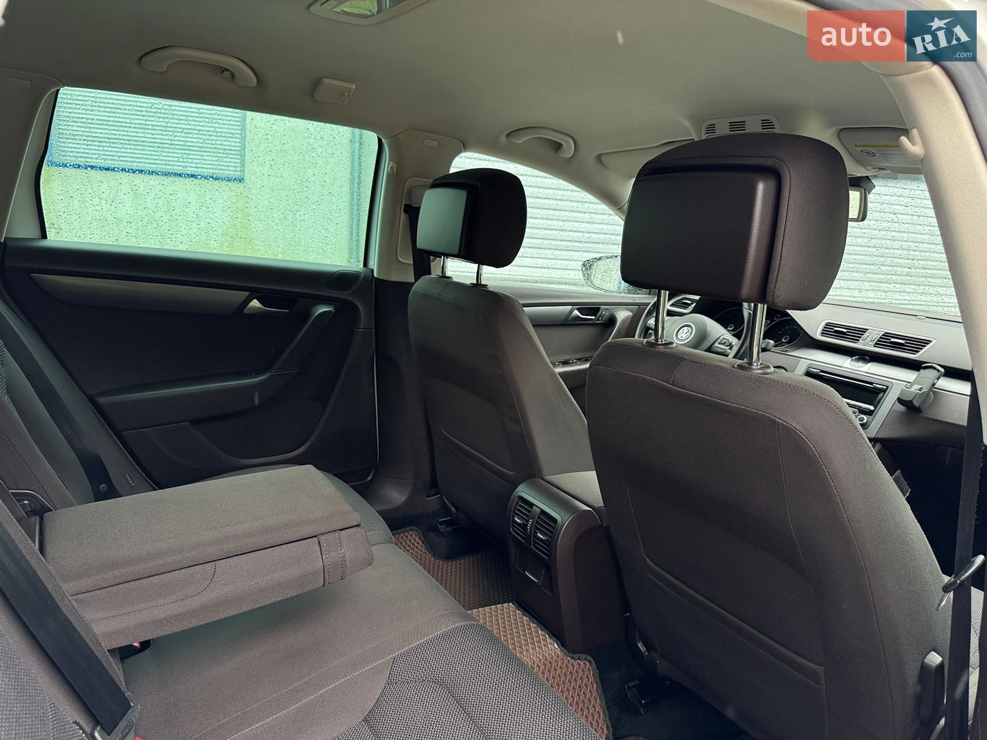Volkswagen Passat 2011 VIN WVWZZZ3CZCE065580 фото оголошення 31 з 36