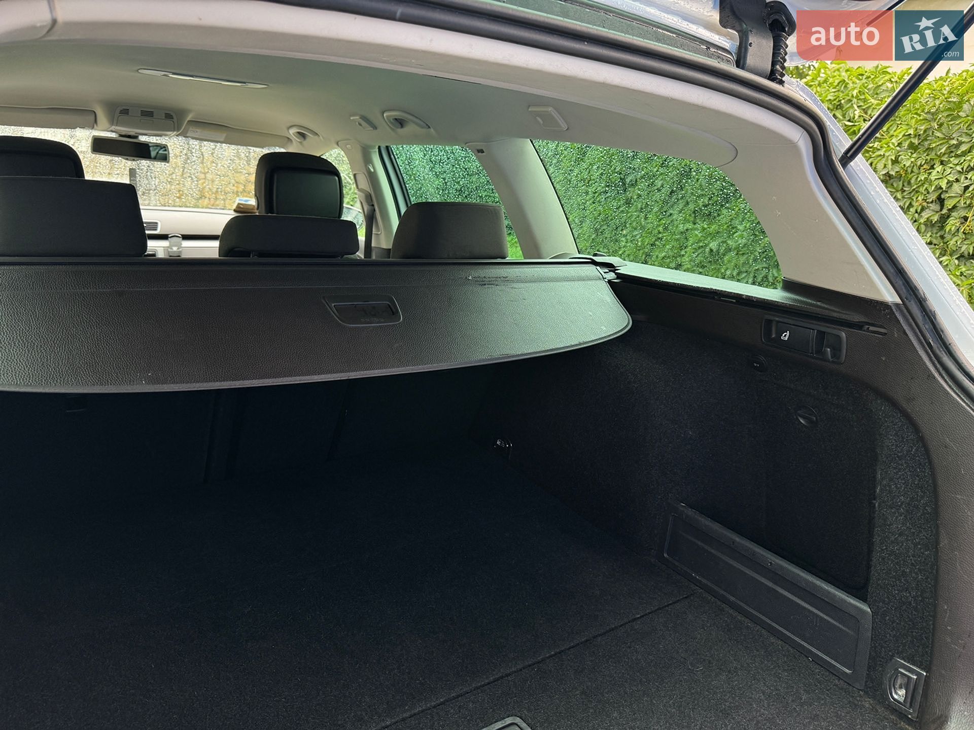 Volkswagen Passat 2011 VIN WVWZZZ3CZCE065580 фото оголошення 34 з 36