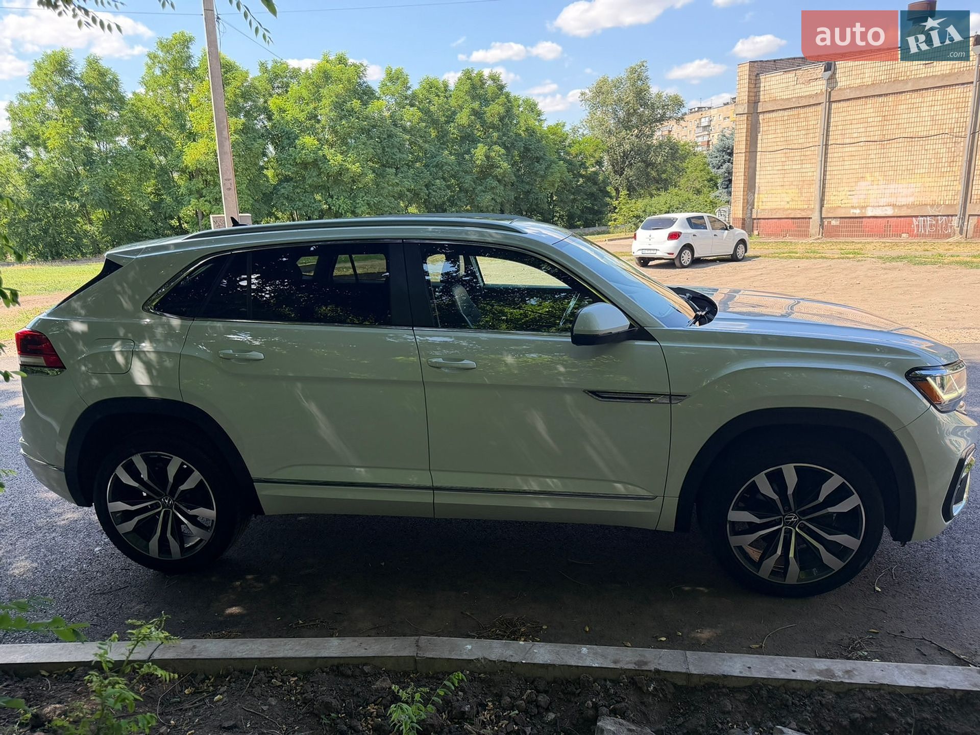 Volkswagen Atlas 2020 VIN 1V2RE2CAXLC208977 фото оголошення 13 з 31