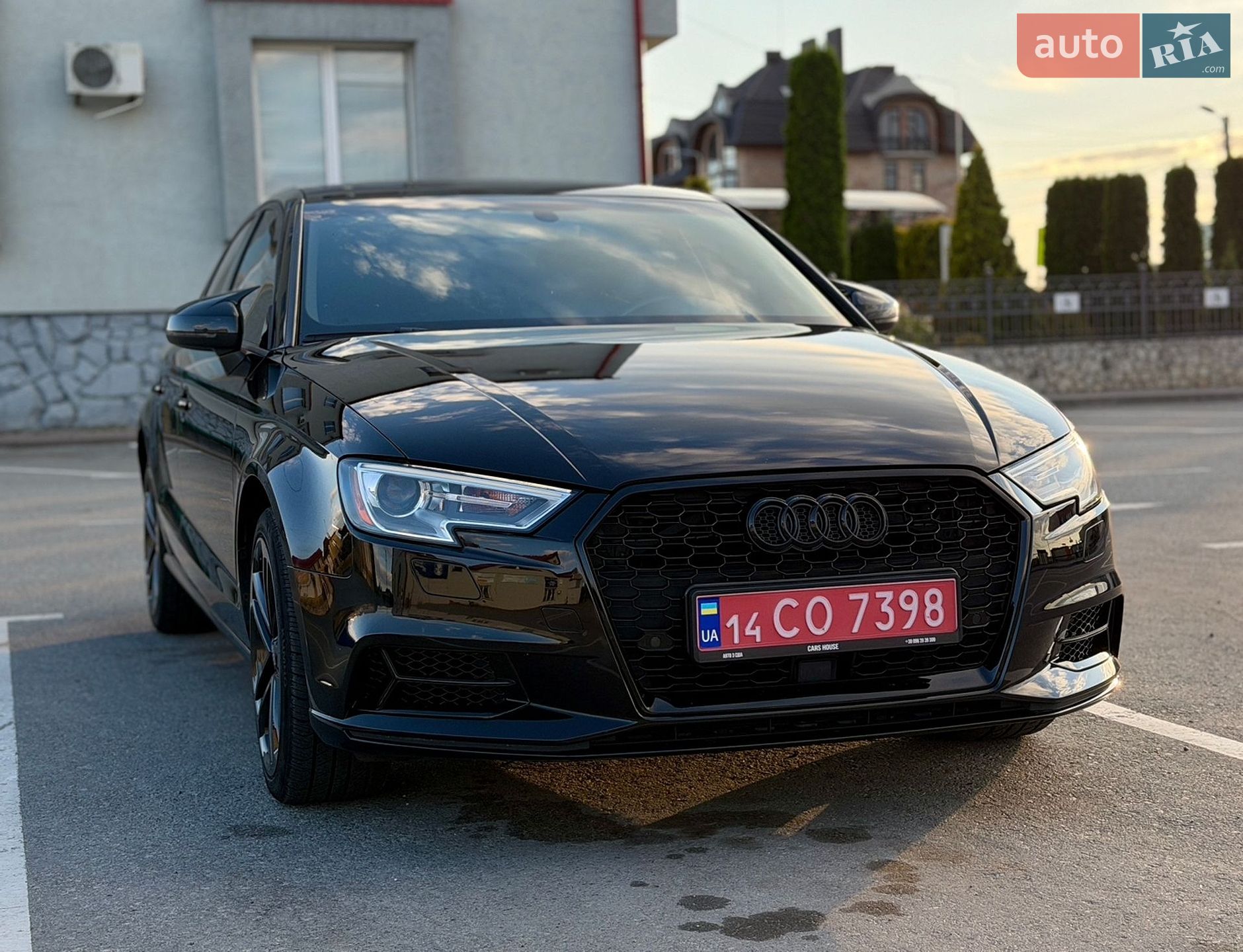 Audi A3 2017 VIN WAUAUGFF0H1079847 фото оголошення 8 з 75