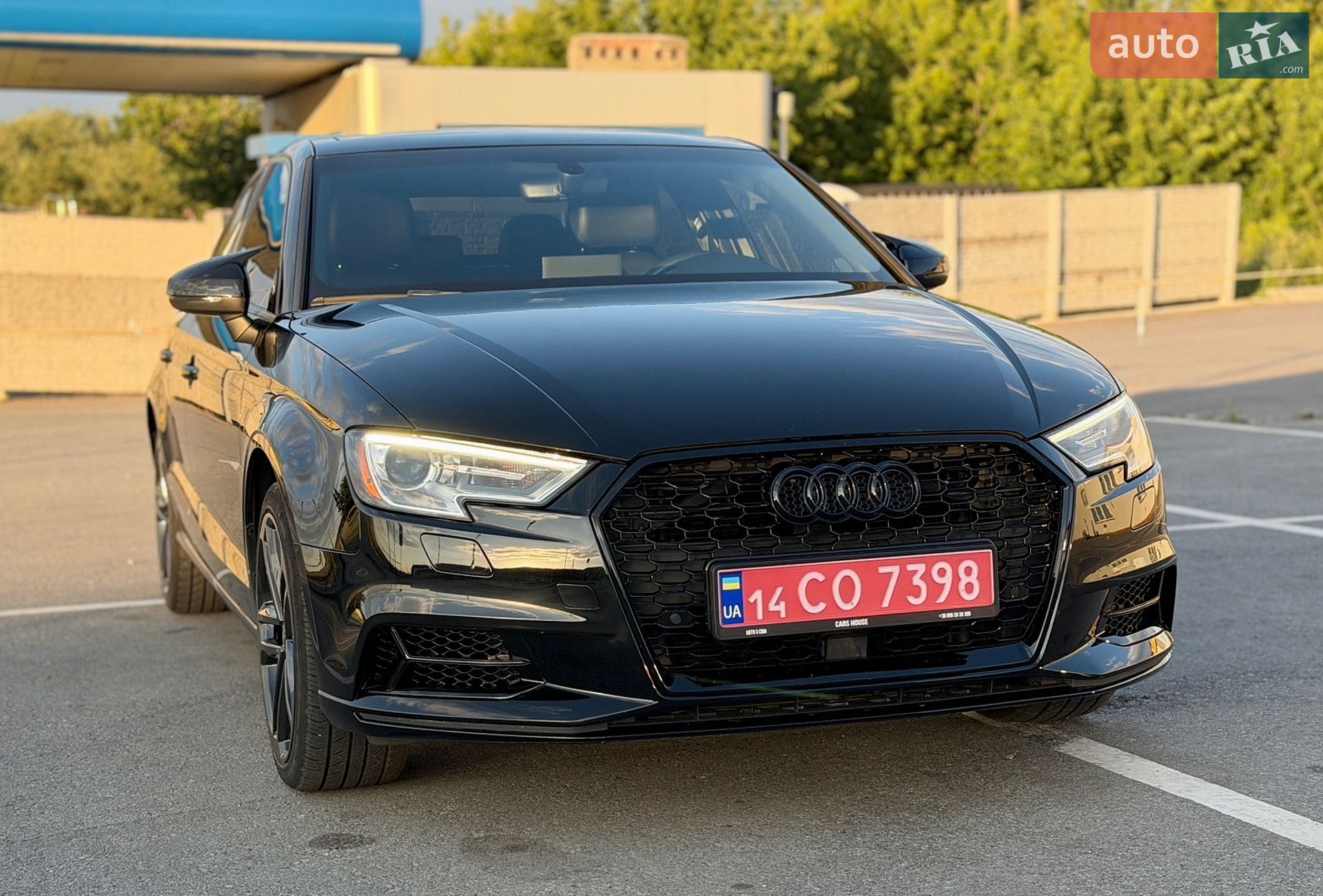 Audi A3 2017 VIN WAUAUGFF0H1079847 фото оголошення 31 з 75