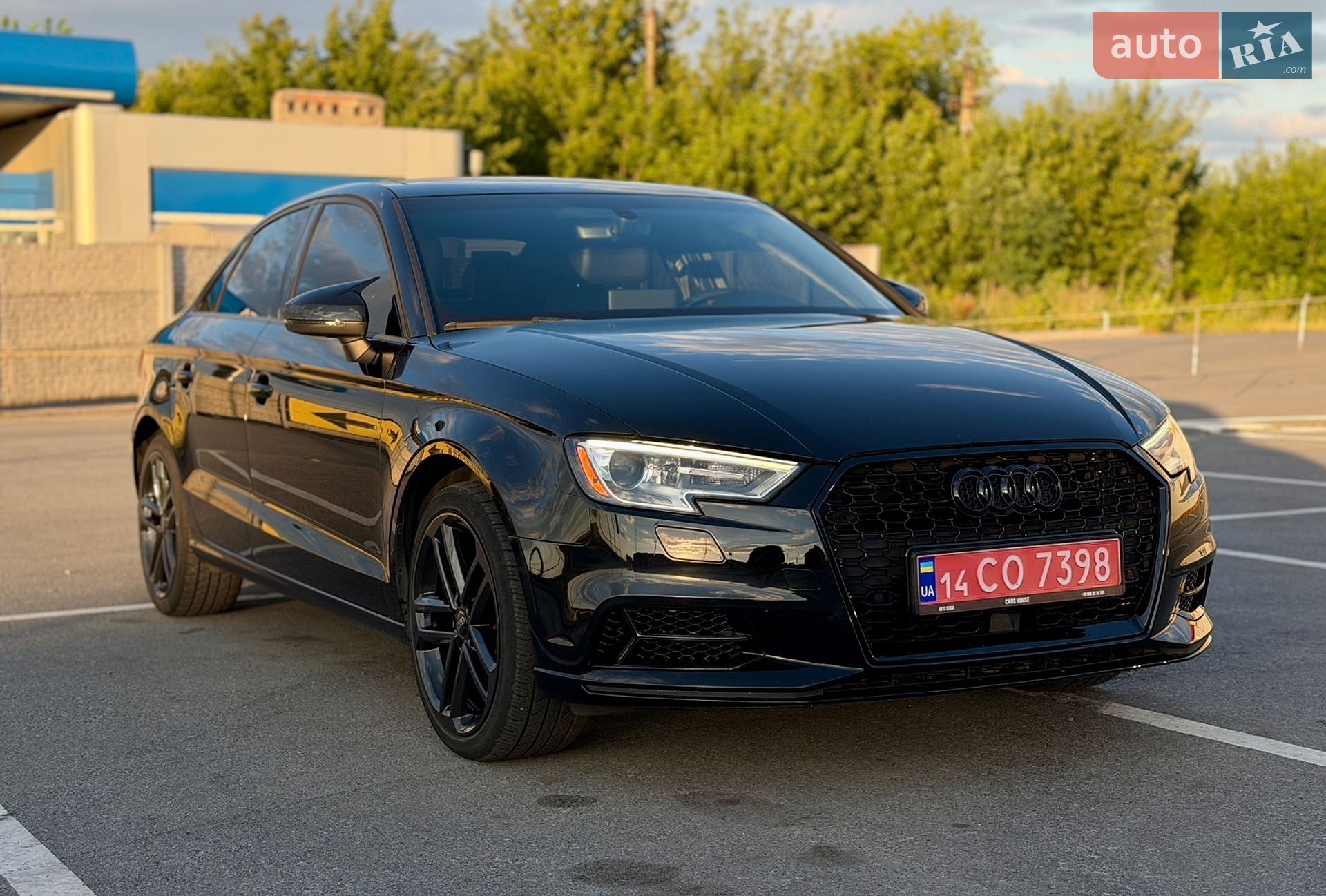 Audi A3 2017 VIN WAUAUGFF0H1079847 фото оголошення 32 з 75