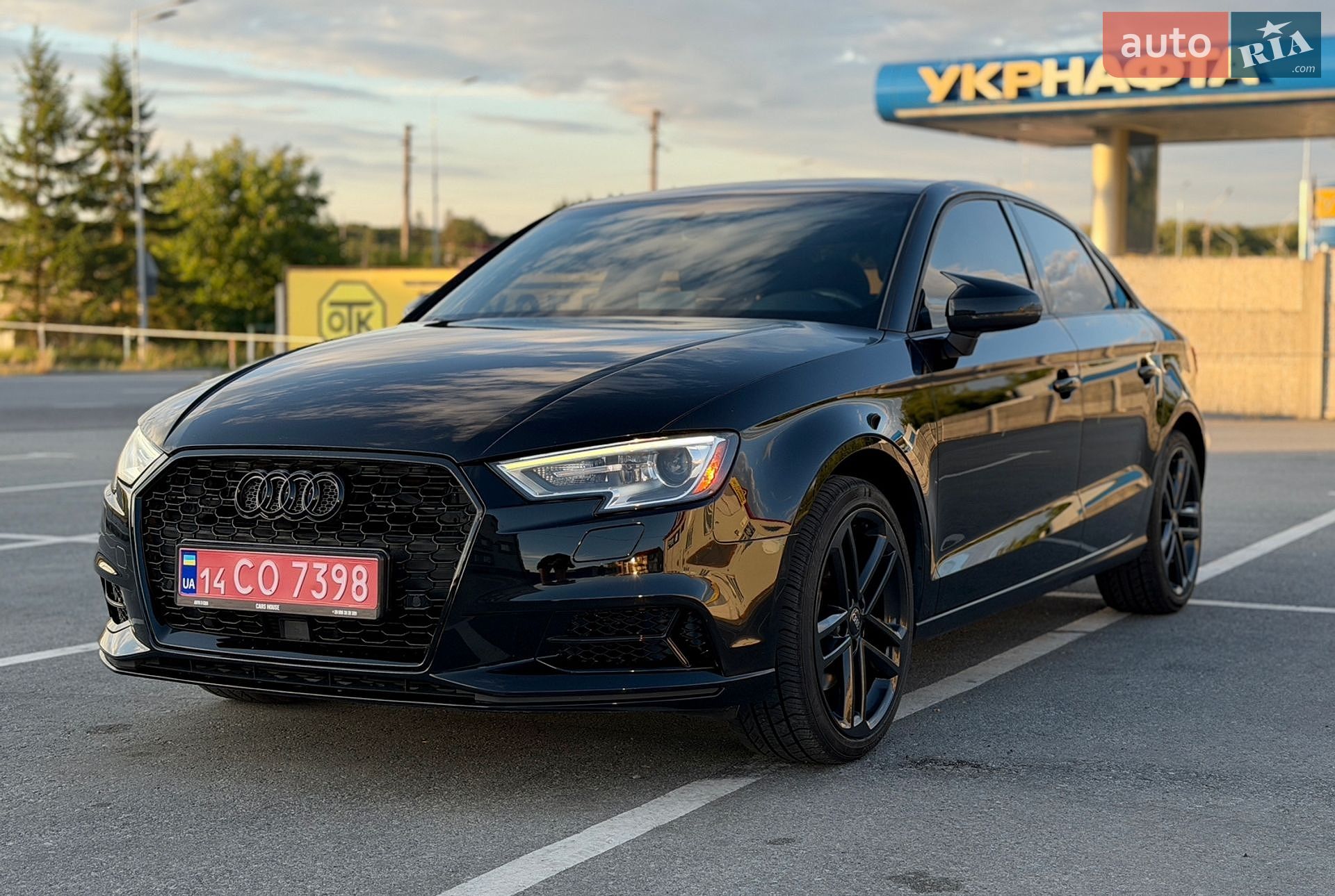 Audi A3 2017 VIN WAUAUGFF0H1079847 фото оголошення 44 з 75