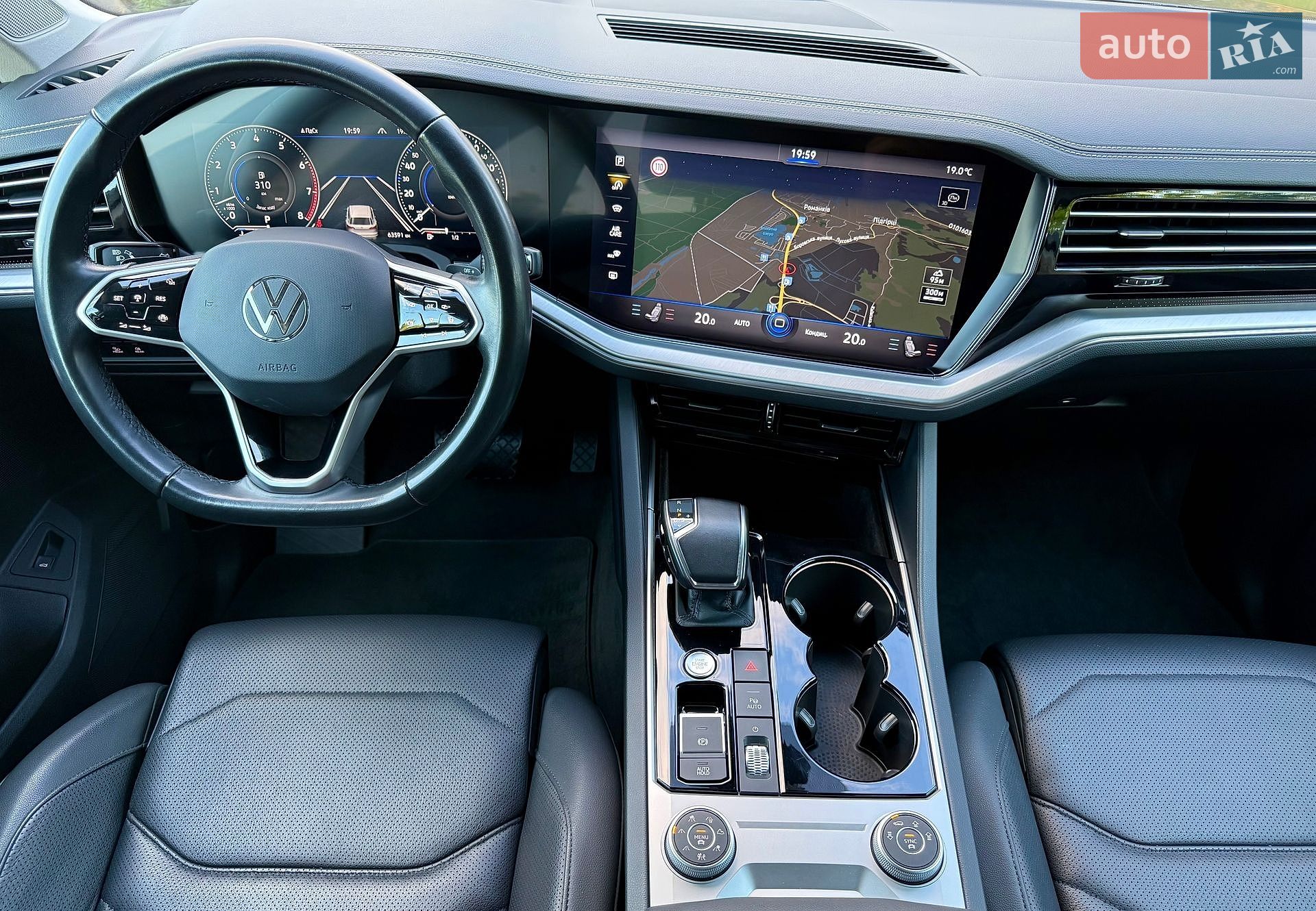 Volkswagen Touareg 2022 VIN WVGZZZCRZND020754 фото оголошення 14 з 49