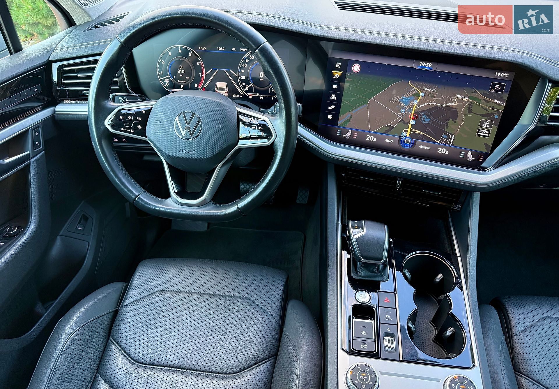 Volkswagen Touareg 2022 VIN WVGZZZCRZND020754 фото оголошення 16 з 49