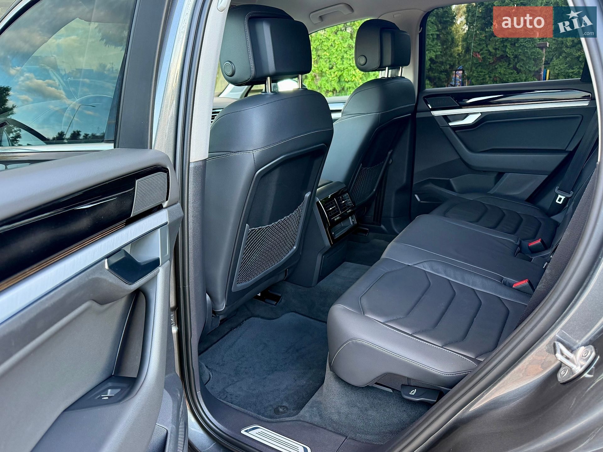 Volkswagen Touareg 2022 VIN WVGZZZCRZND020754 фото оголошення 26 з 49