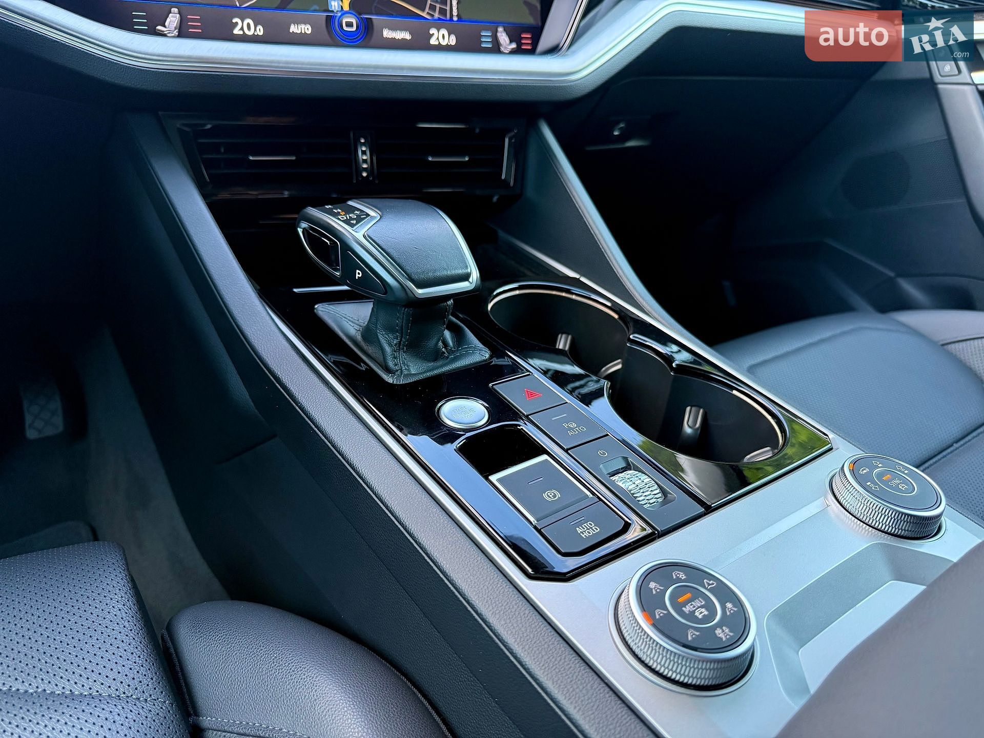 Volkswagen Touareg 2022 VIN WVGZZZCRZND020754 фото оголошення 28 з 49