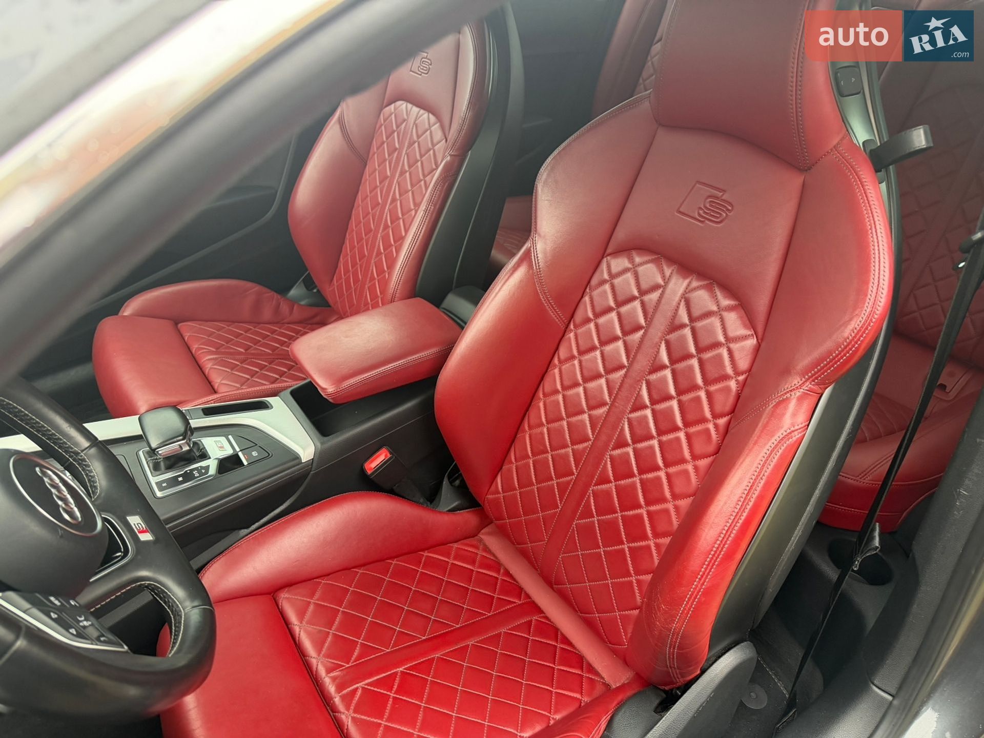 Audi S5 2018 VIN WAUP4AF55JA002055 фото оголошення 25 з 31