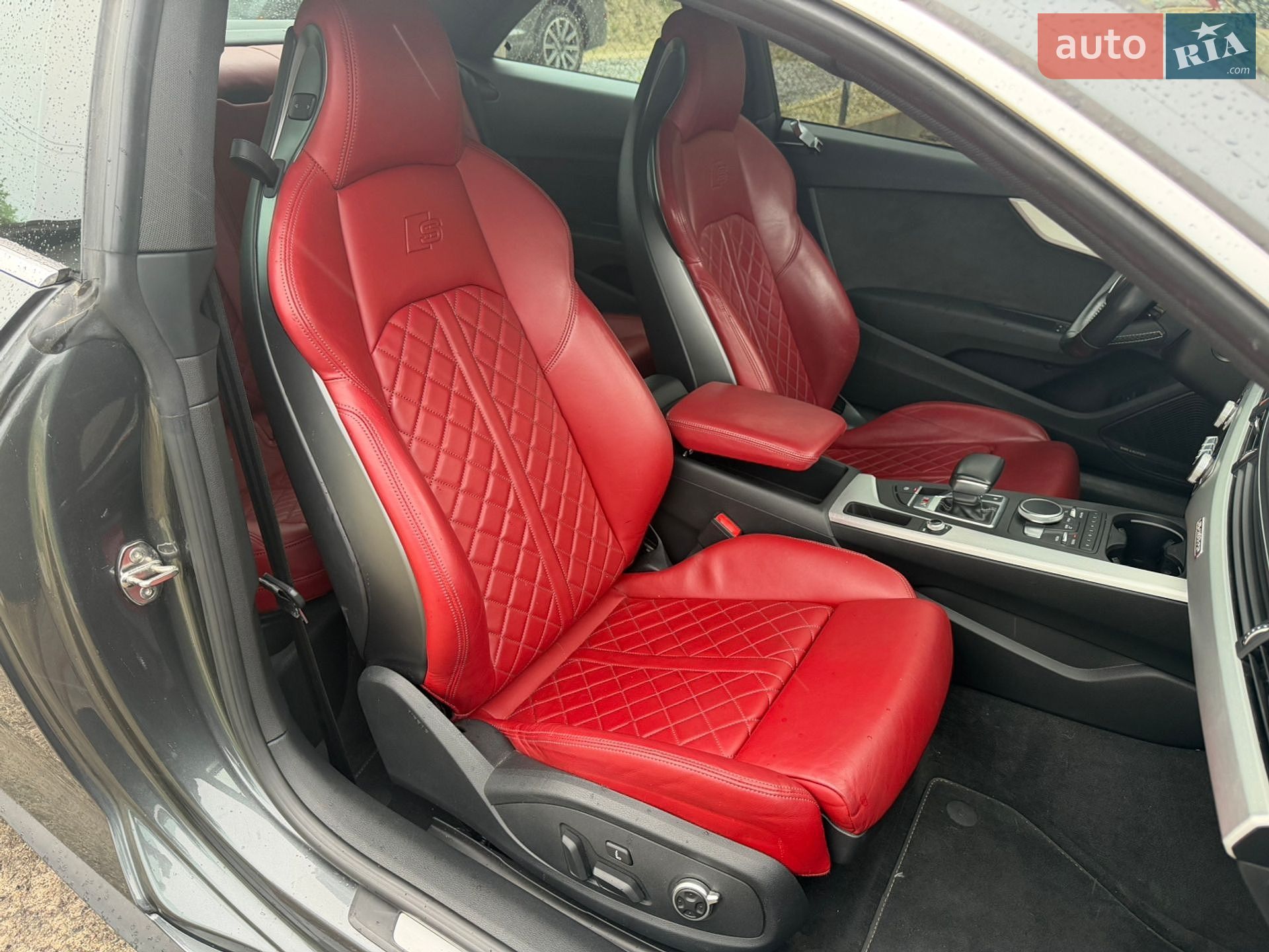Audi S5 2018 VIN WAUP4AF55JA002055 фото оголошення 29 з 31