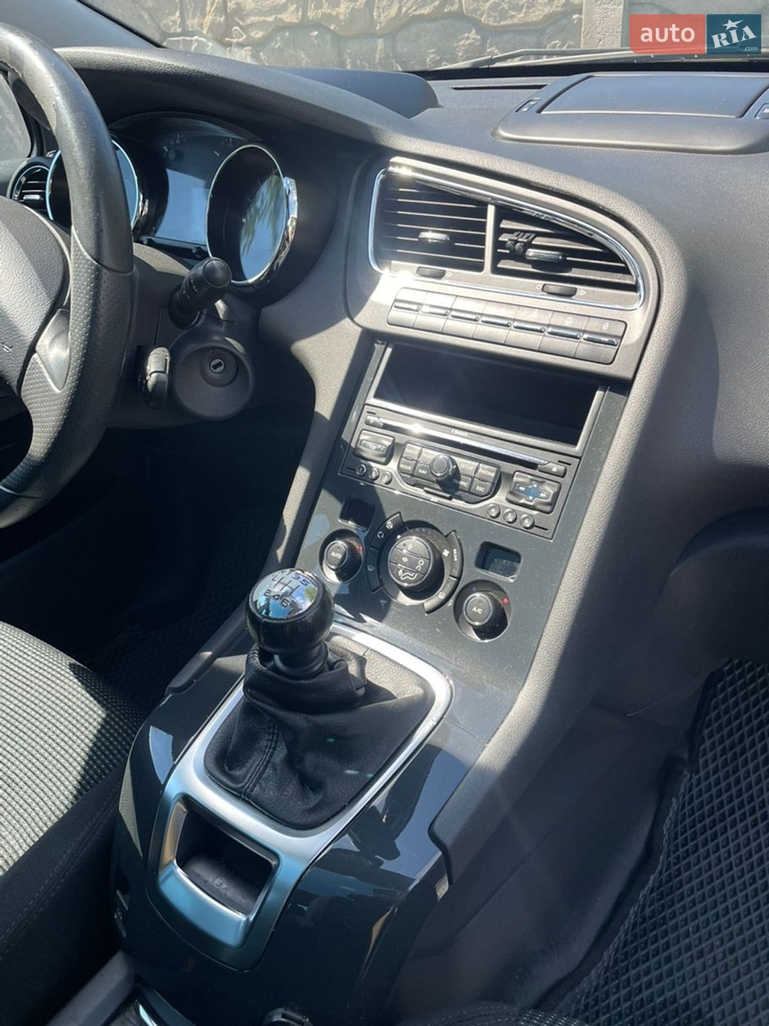 Peugeot 5008 2010 VIN VF30E9HZHAS244578 фото оголошення 18 з 45