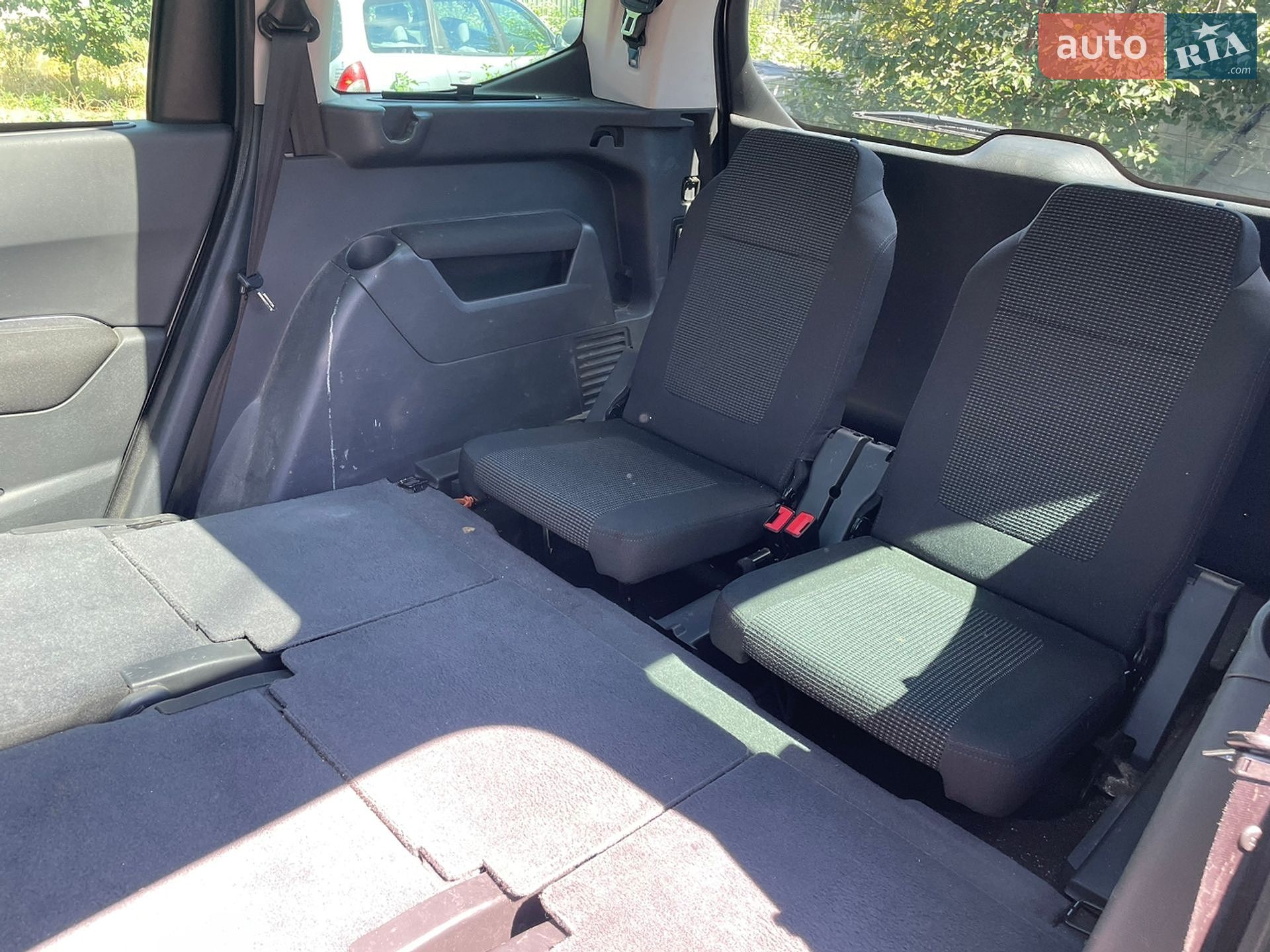 Peugeot 5008 2010 VIN VF30E9HZHAS244578 фото оголошення 34 з 45