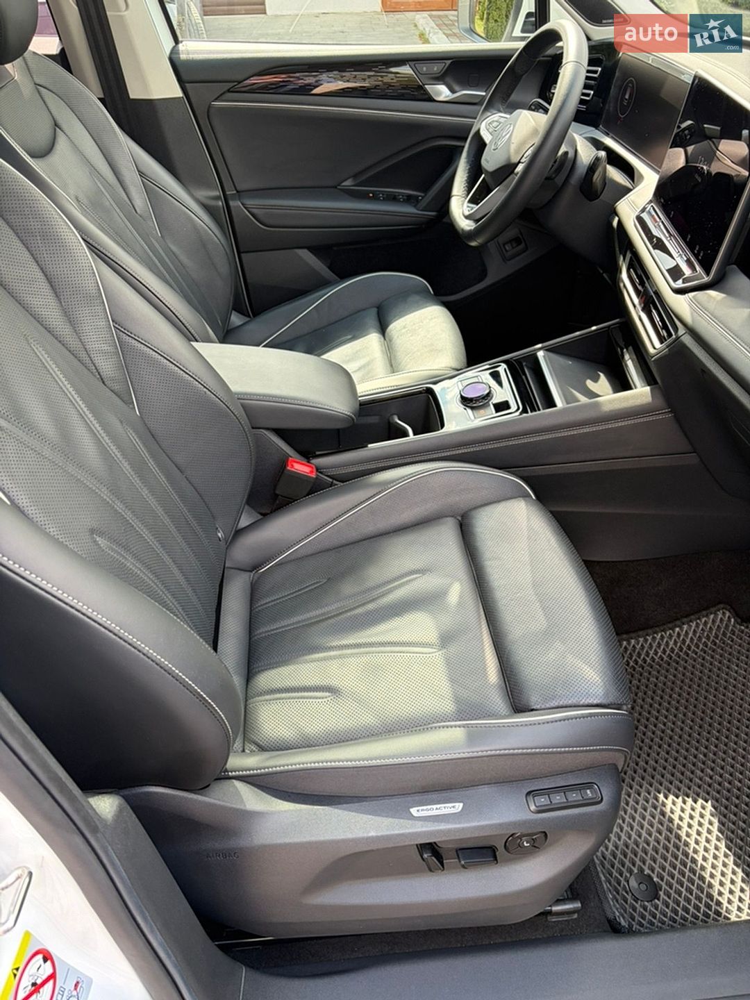 Volkswagen Tiguan 2024 VIN WVGZZZCT4SW501122 фото оголошення 8 з 21