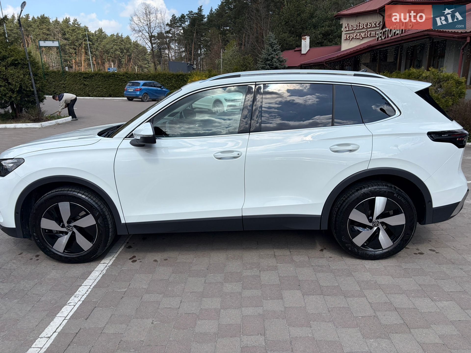 Volkswagen Tiguan 2024 VIN WVGZZZCT4SW501122 фото оголошення 3 з 21