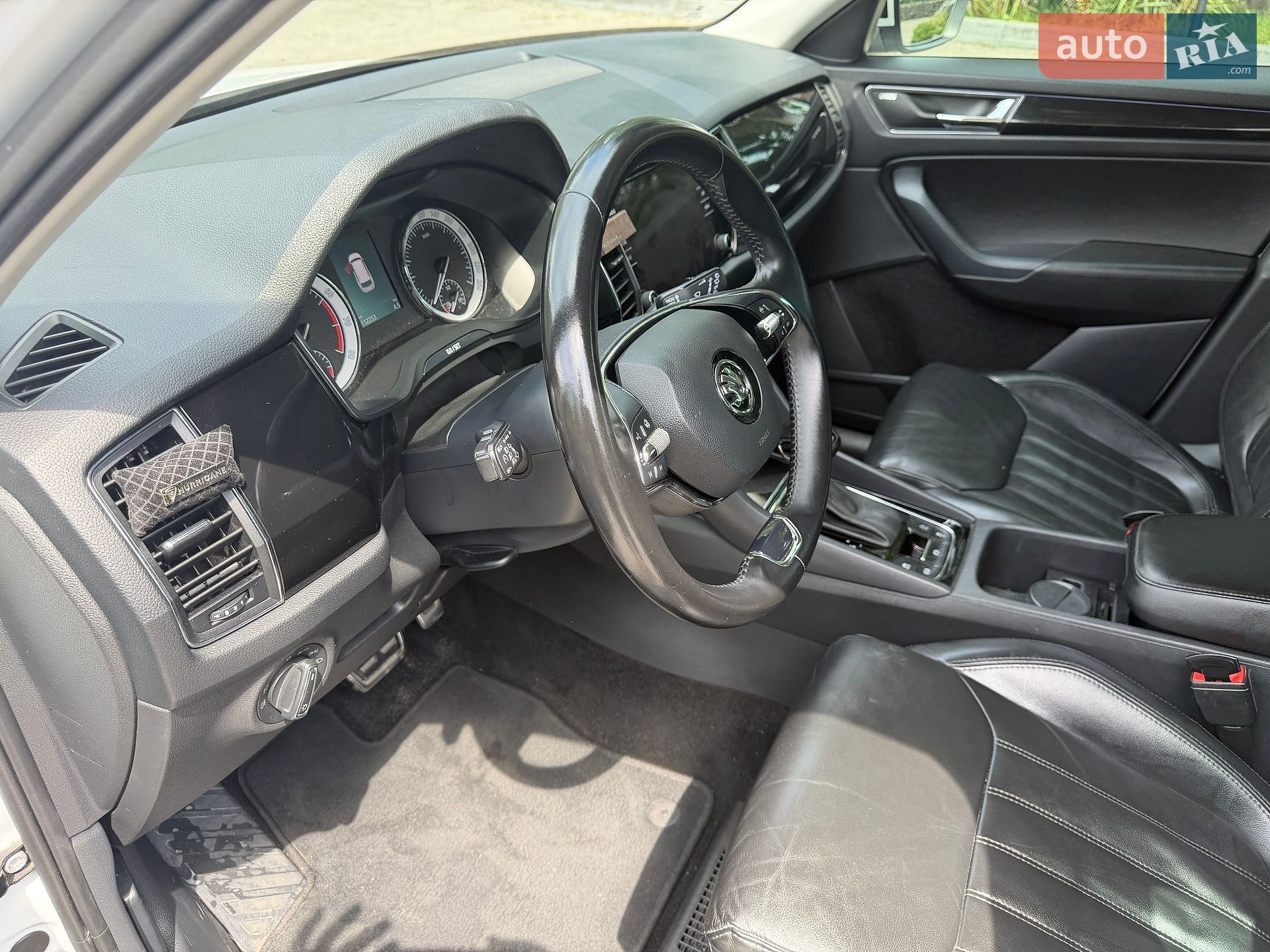 Skoda Kodiaq 2021 VIN TMBLD6NSXMB401449 фото оголошення 10 з 48