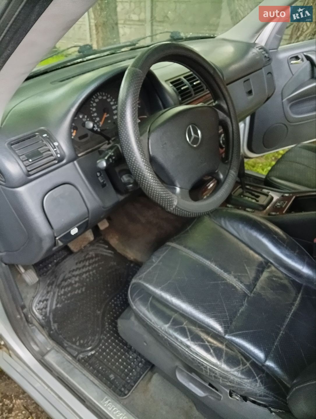 Mercedes-Benz M-Class 2004 VIN WDC1631131A506256 фото оголошення 3 з 11