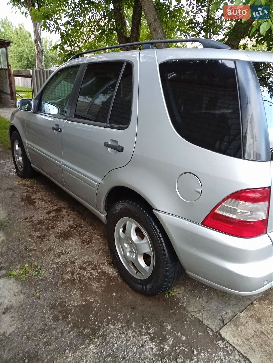 Mercedes-Benz M-Class 2004 VIN WDC1631131A506256 фото оголошення 2 з 11