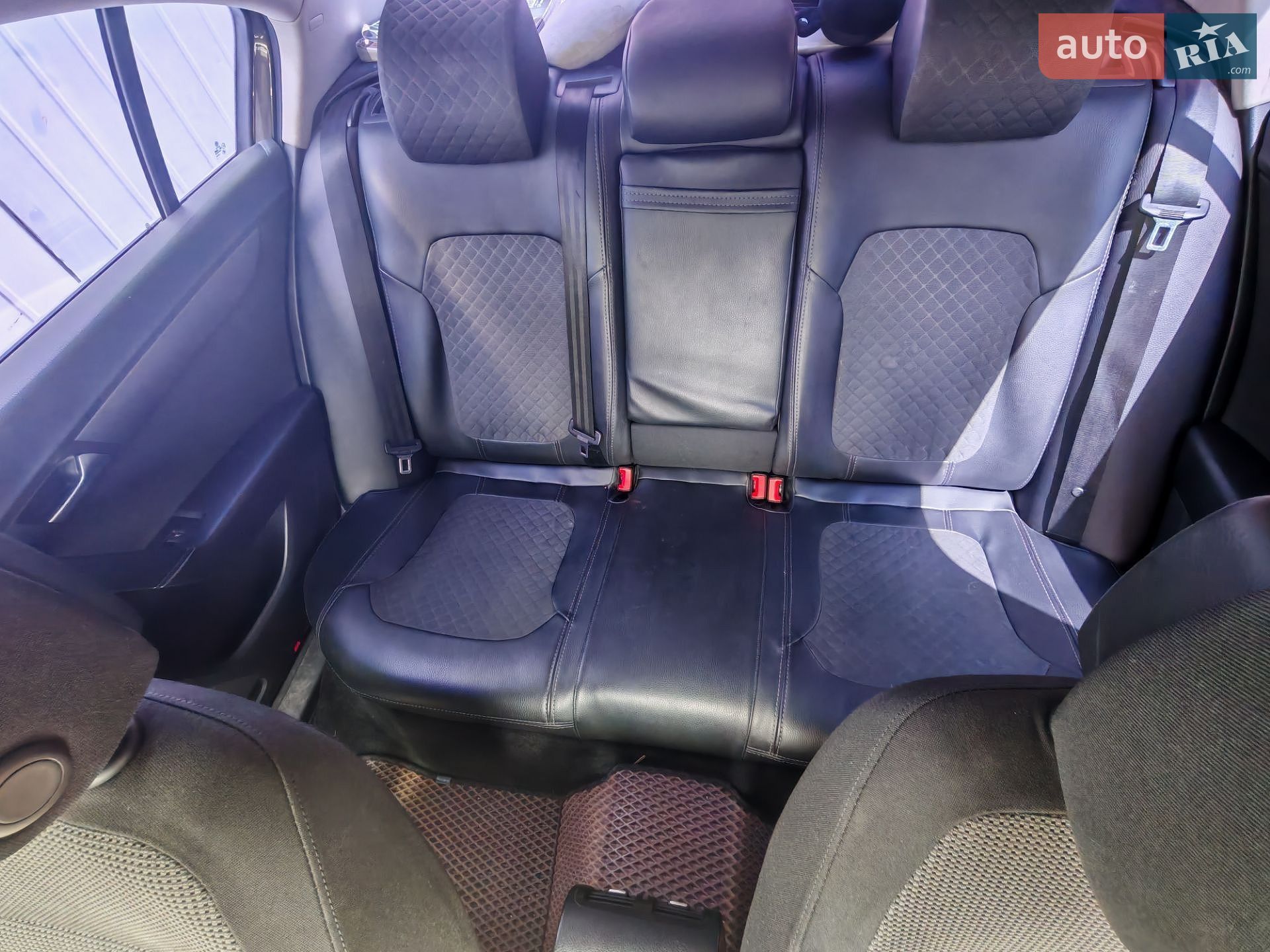 Volkswagen Passat 2013 VIN WVWZZZ3CZEE057621 фото оголошення 13 з 15