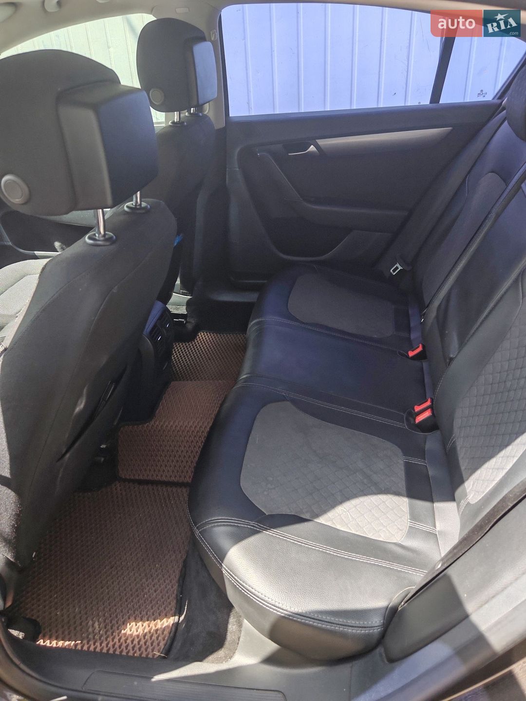 Volkswagen Passat 2013 VIN WVWZZZ3CZEE057621 фото оголошення 12 з 15