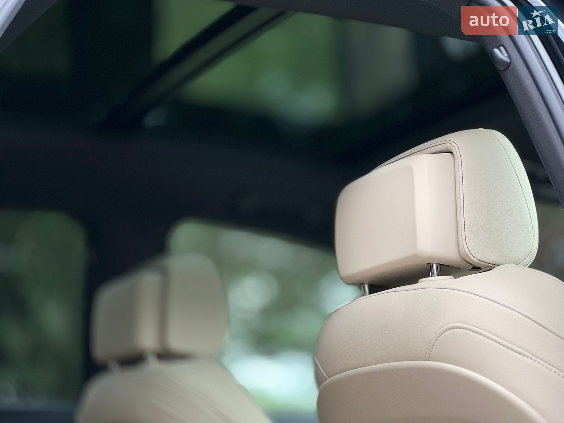 Audi Q5 Sportback 2022 VIN WA14AAFY0N2048170 фото оголошення 14 з 32