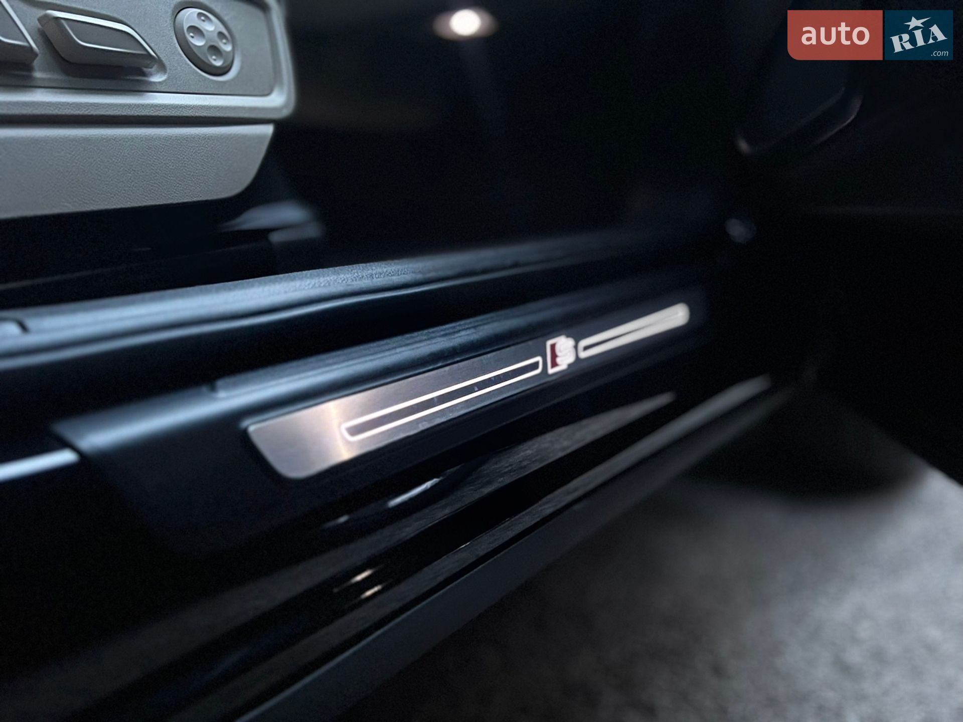 Audi Q5 Sportback 2022 VIN WA14AAFY0N2048170 фото оголошення 26 з 32