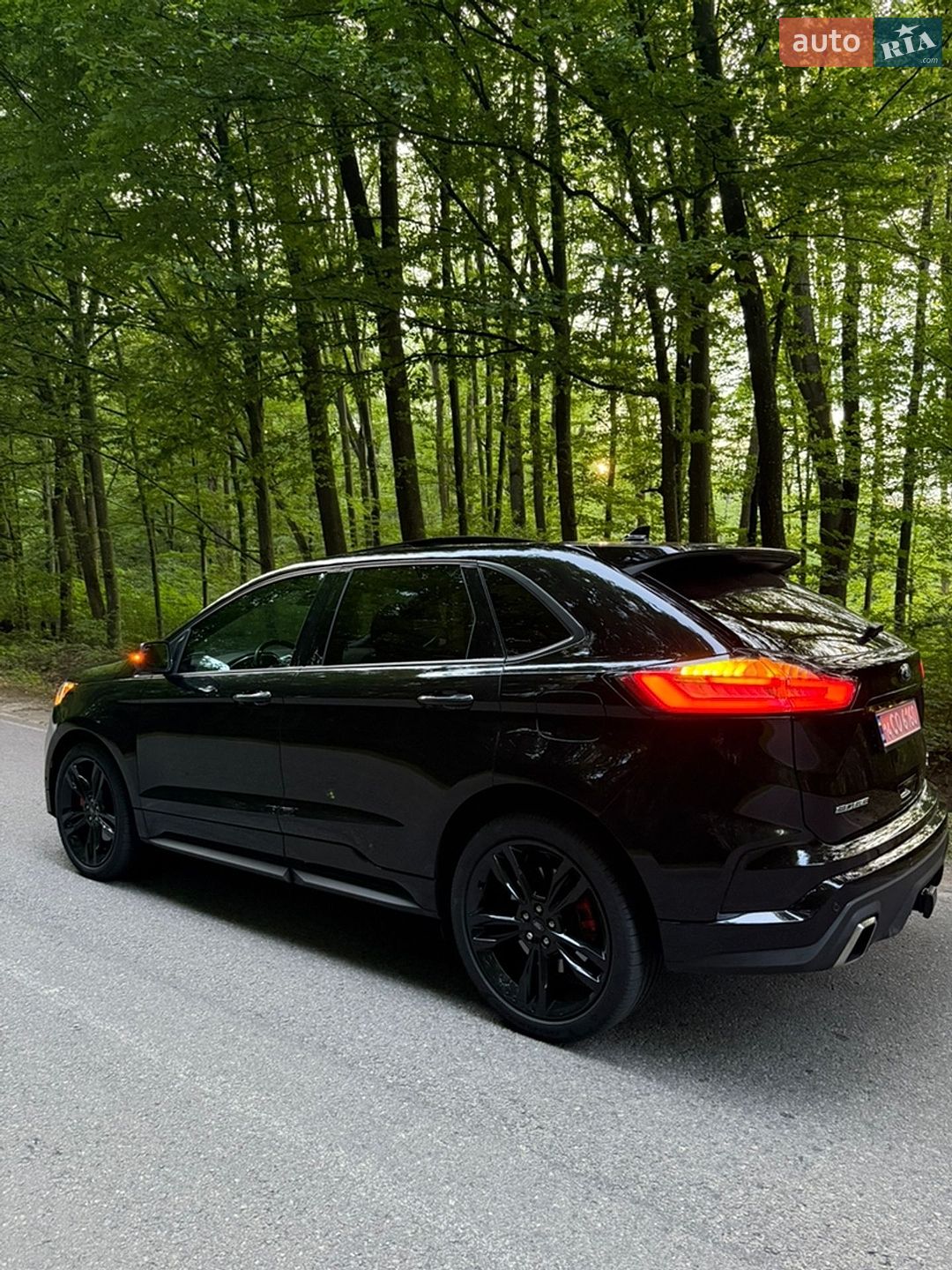 Ford Edge 2019 VIN 2FMPK4AP7KBB80389 фото оголошення 5 з 9
