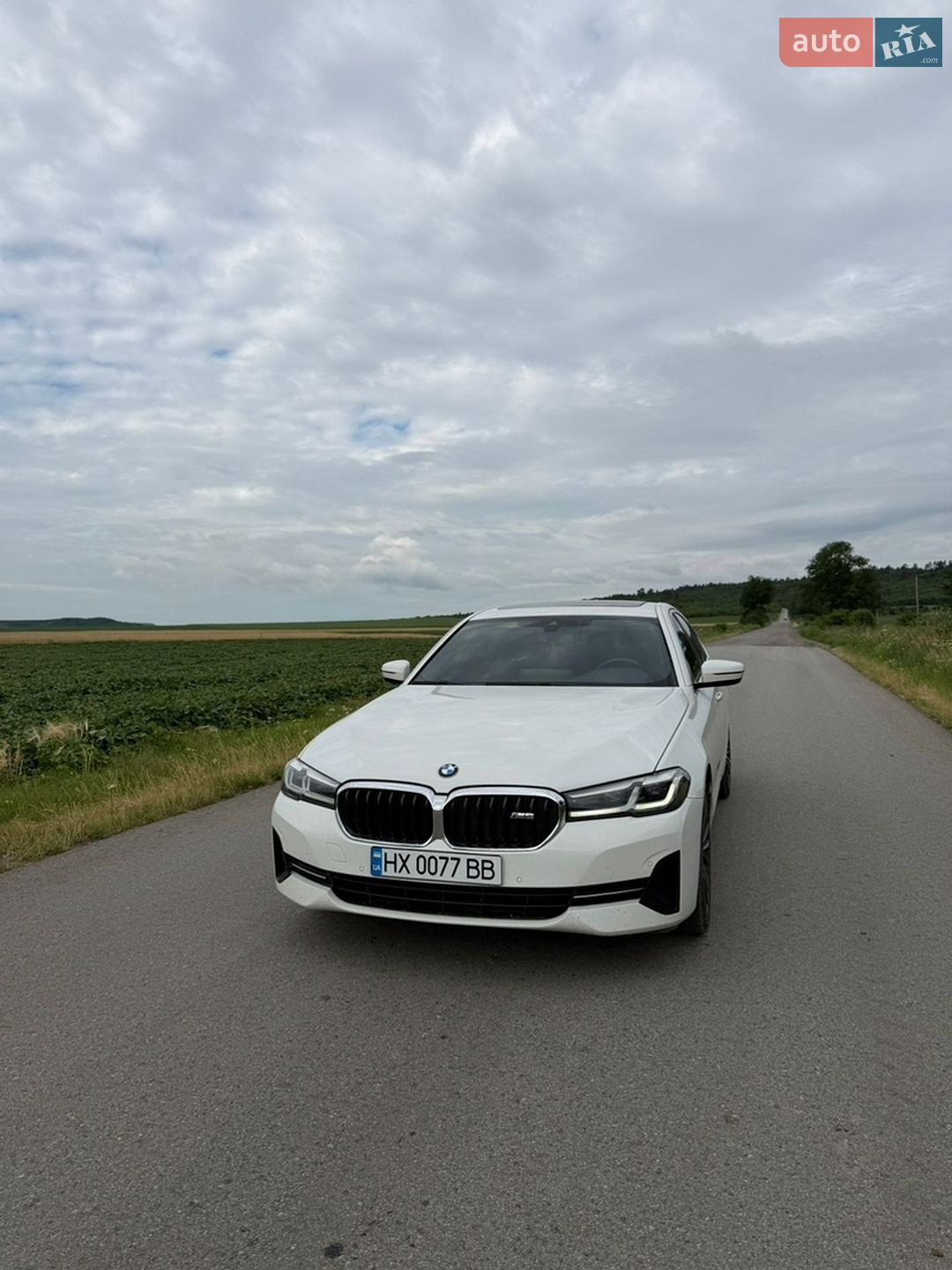BMW 5 Series 2020 VIN WBA53BH01MWX05211 фото оголошення 4 з 24