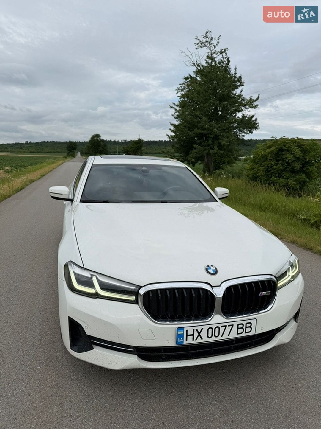BMW 5 Series 2020 VIN WBA53BH01MWX05211 фото оголошення 12 з 24