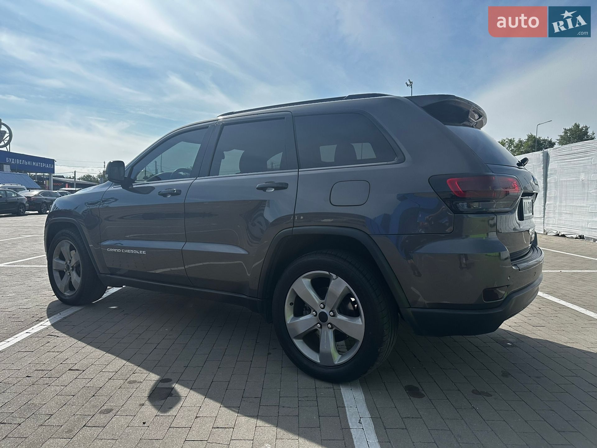 Jeep Grand Cherokee 2015 VIN 1C4RJEBG1FC951861 фото оголошення 9 з 38