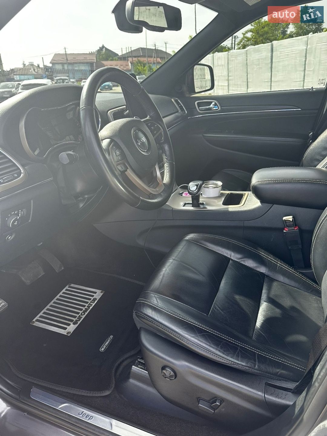 Jeep Grand Cherokee 2015 VIN 1C4RJEBG1FC951861 фото оголошення 14 з 38