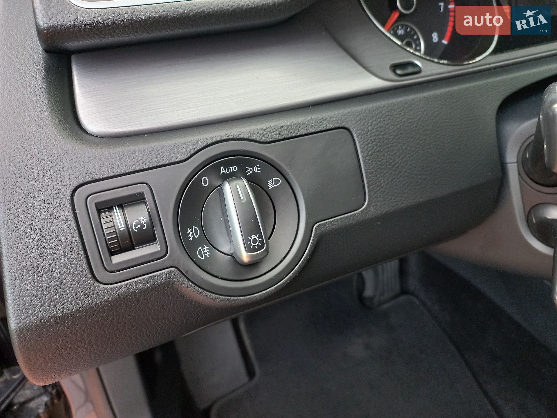 Volkswagen Passat 2012 VIN WVWZZZ3CZCE104904 фото оголошення 24 з 47