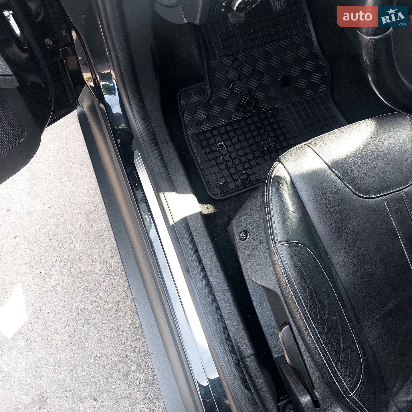 Ford Focus 2013 VIN WF0LXXGCBLDJ64548 фото оголошення 3 з 16