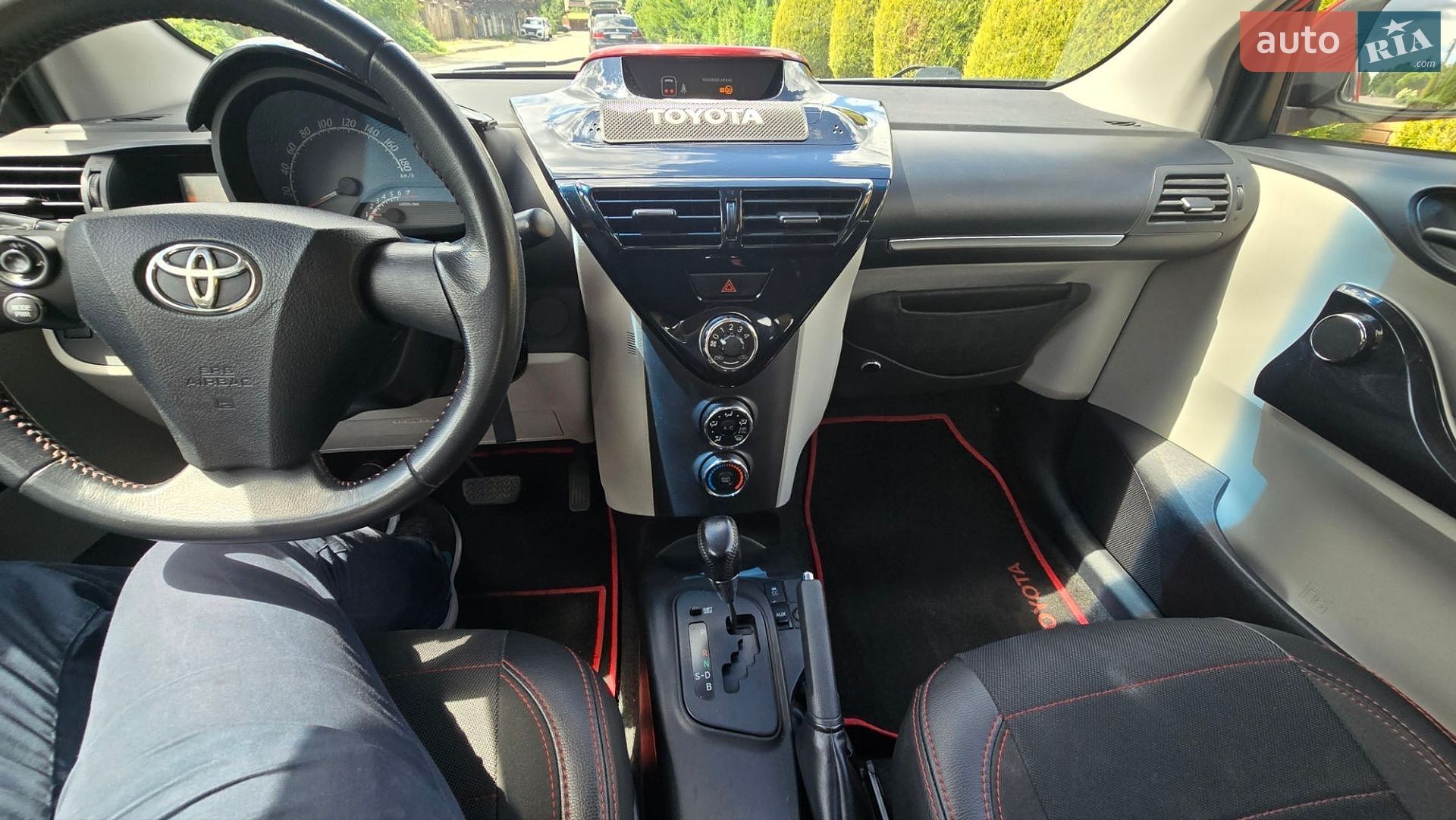 Toyota IQ 2011 VIN JTNML11060J061887 фото оголошення 19 з 20