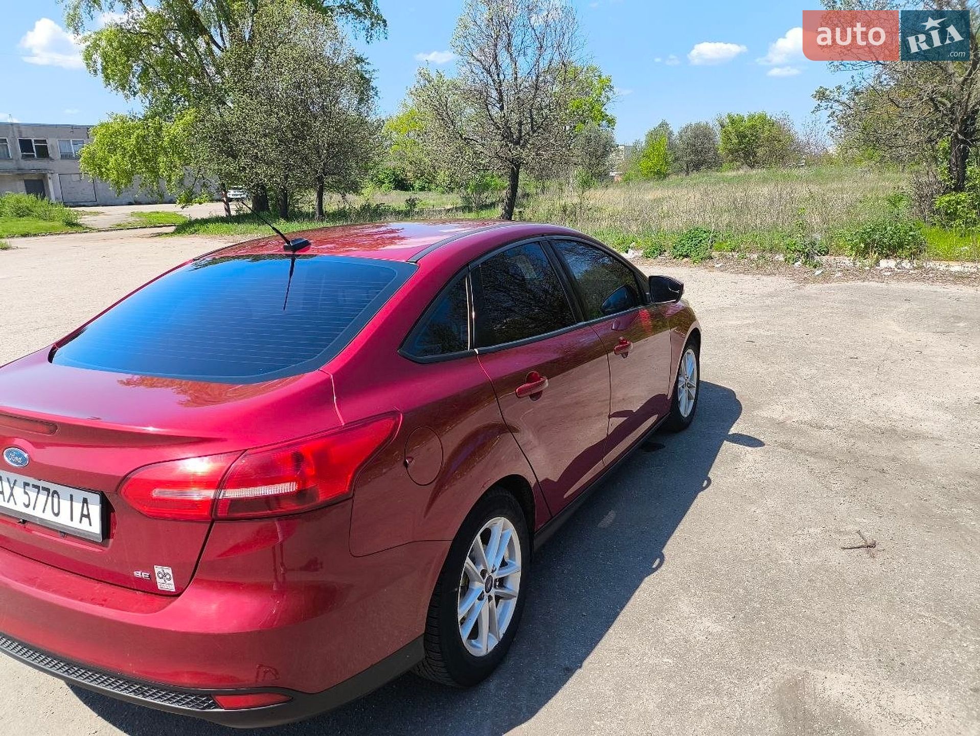 Ford Focus 2015 VIN 1FADP3F23FL363042 фото оголошення 3 з 18