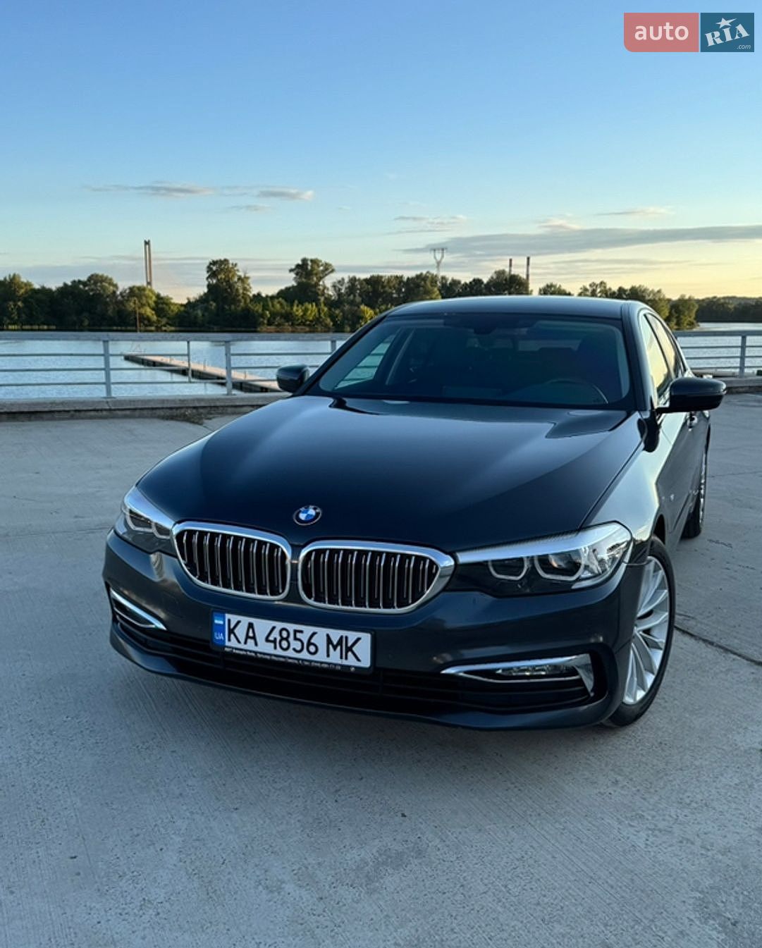 BMW 5 Series 2017 VIN WBAJA11060BC50532 фото оголошення 5 з 41