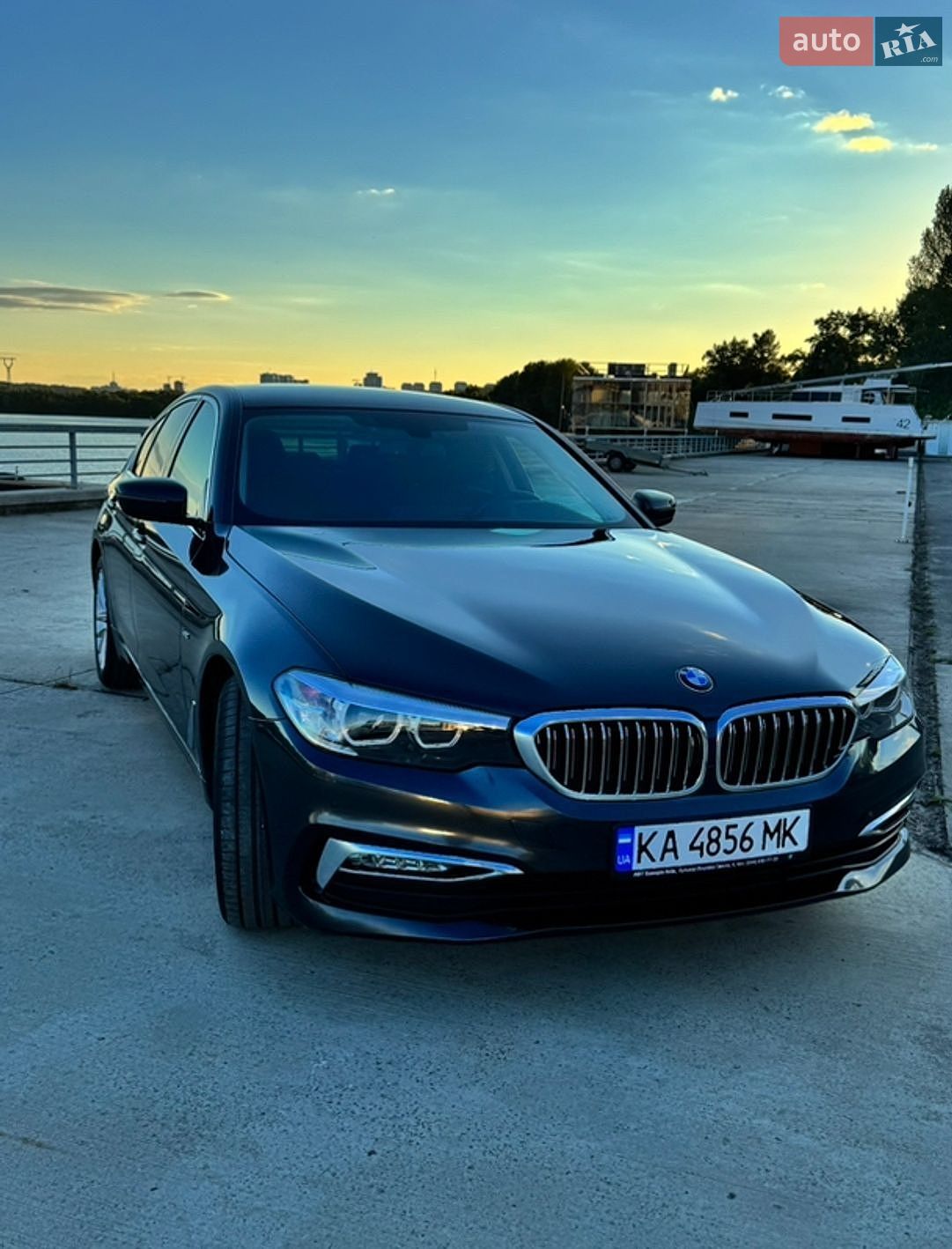 BMW 5 Series 2017 VIN WBAJA11060BC50532 фото оголошення 6 з 41