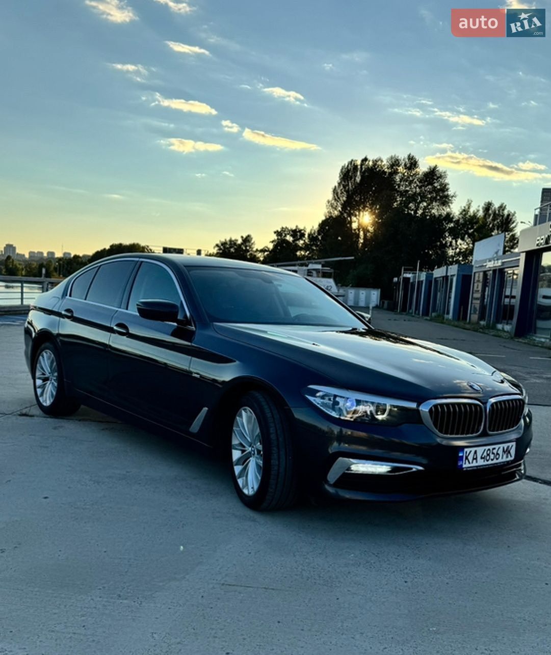 BMW 5 Series 2017 VIN WBAJA11060BC50532 фото оголошення 15 з 41