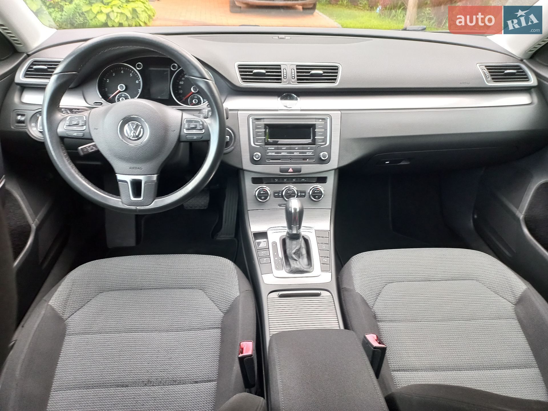 Volkswagen Passat 2012 VIN WVWZZZ3CZCE104904 фото оголошення 37 з 46